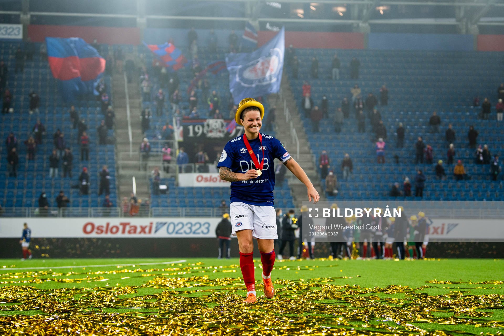 Sherida Spitse of Vålerenga celebrates