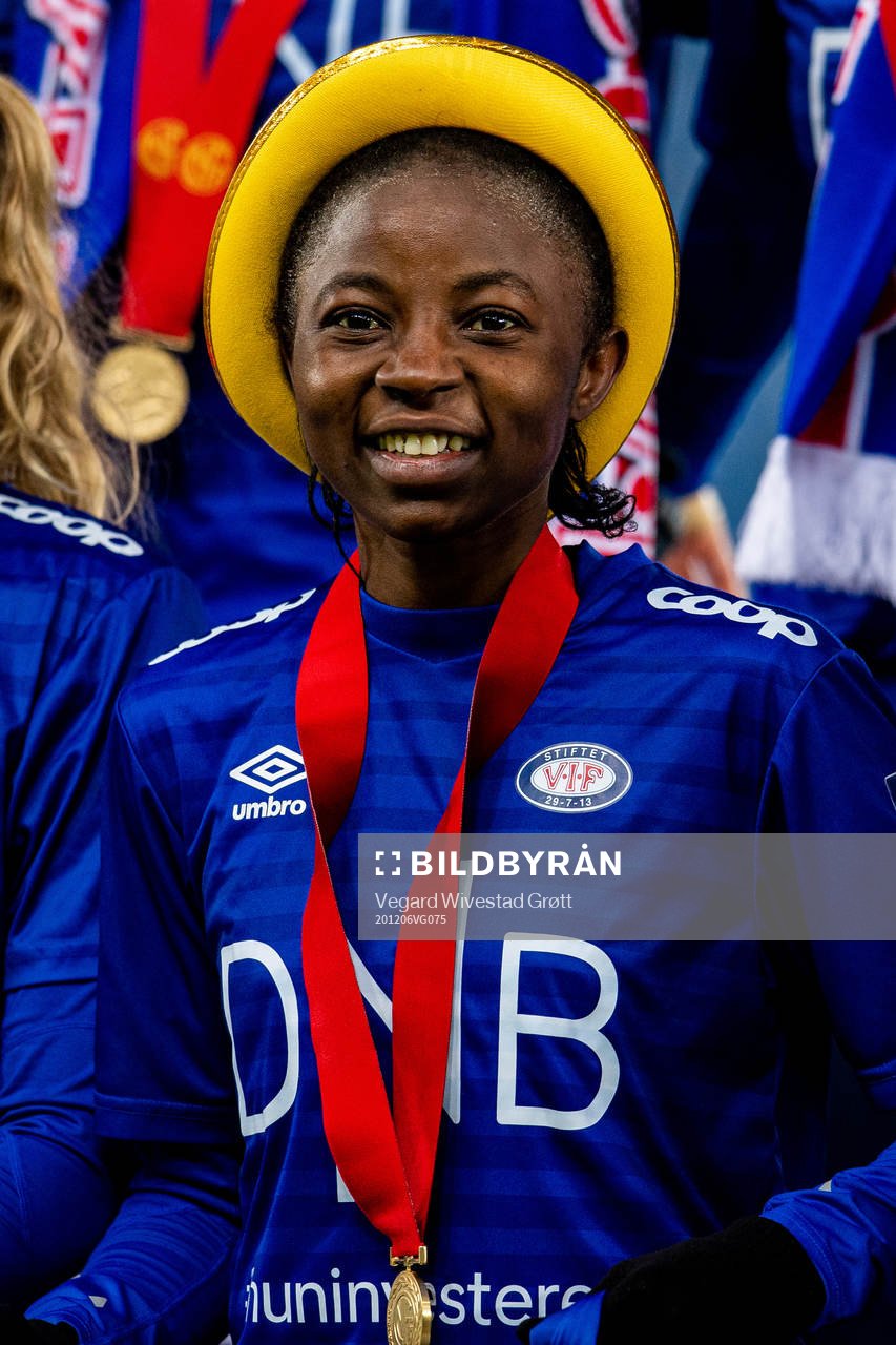 Ajara Njoya of Vålerenga celebrates winning the league