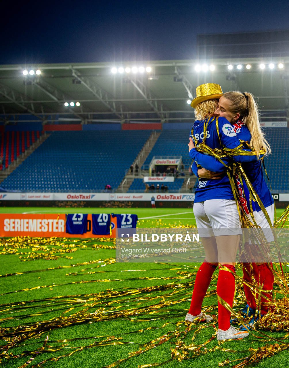 Celin Bizet Ildhusøy and Sigrid Heien Hansen of Vålerenga