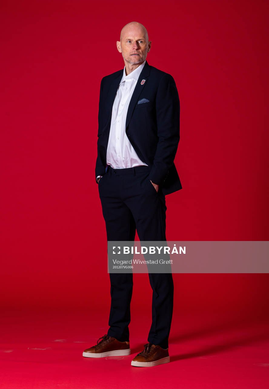 Ståle Solbakken poses for a portrait