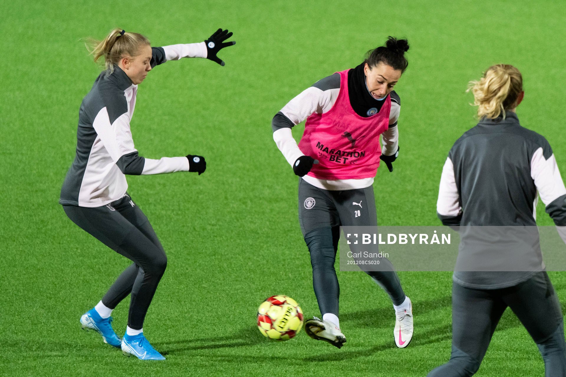 Lucy Bronze