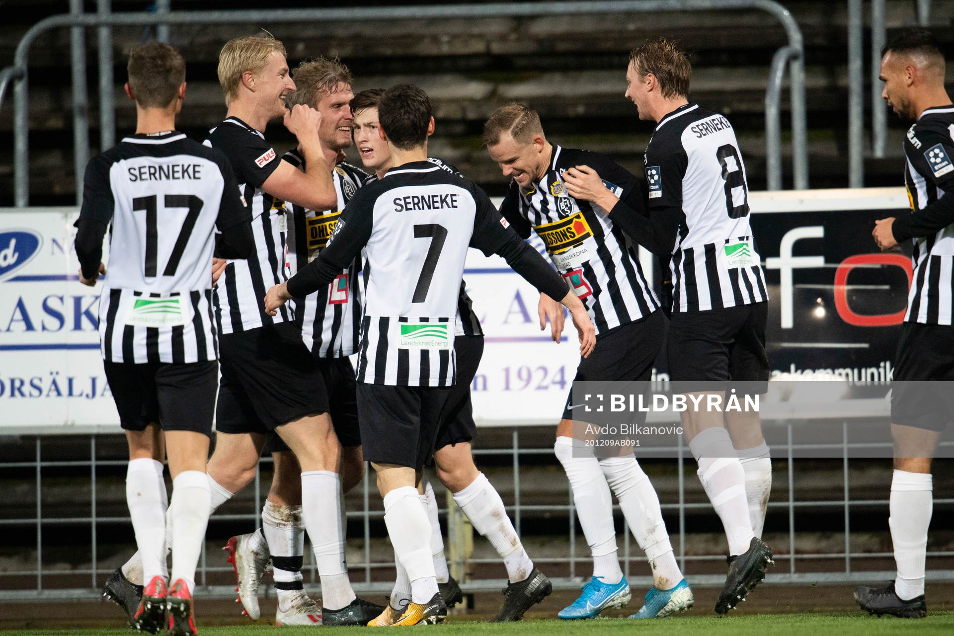 Landskronas Linus Olsson jublar