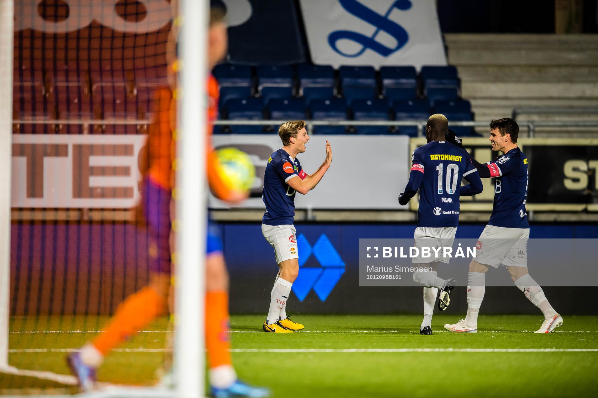 Johan Hove of Strømsgodset celebrates