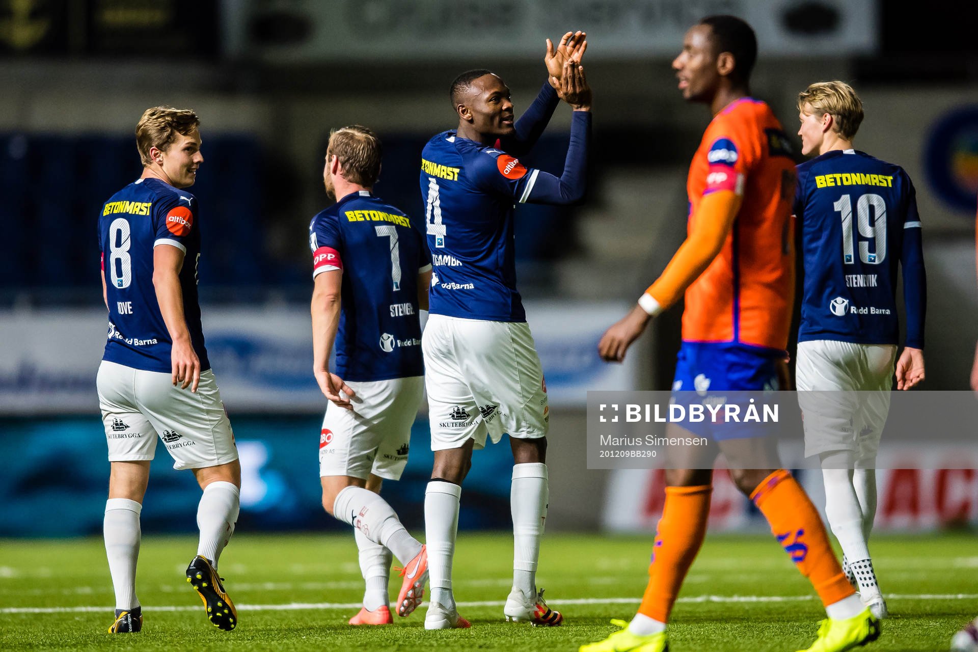Duplexe Tchamba Bangou of Strømsgodset celebrates after scoring the 0-4 goal during the Eliteserien match between Aalesund and Strømsgodset on December 9, 2020 in Ålesund.