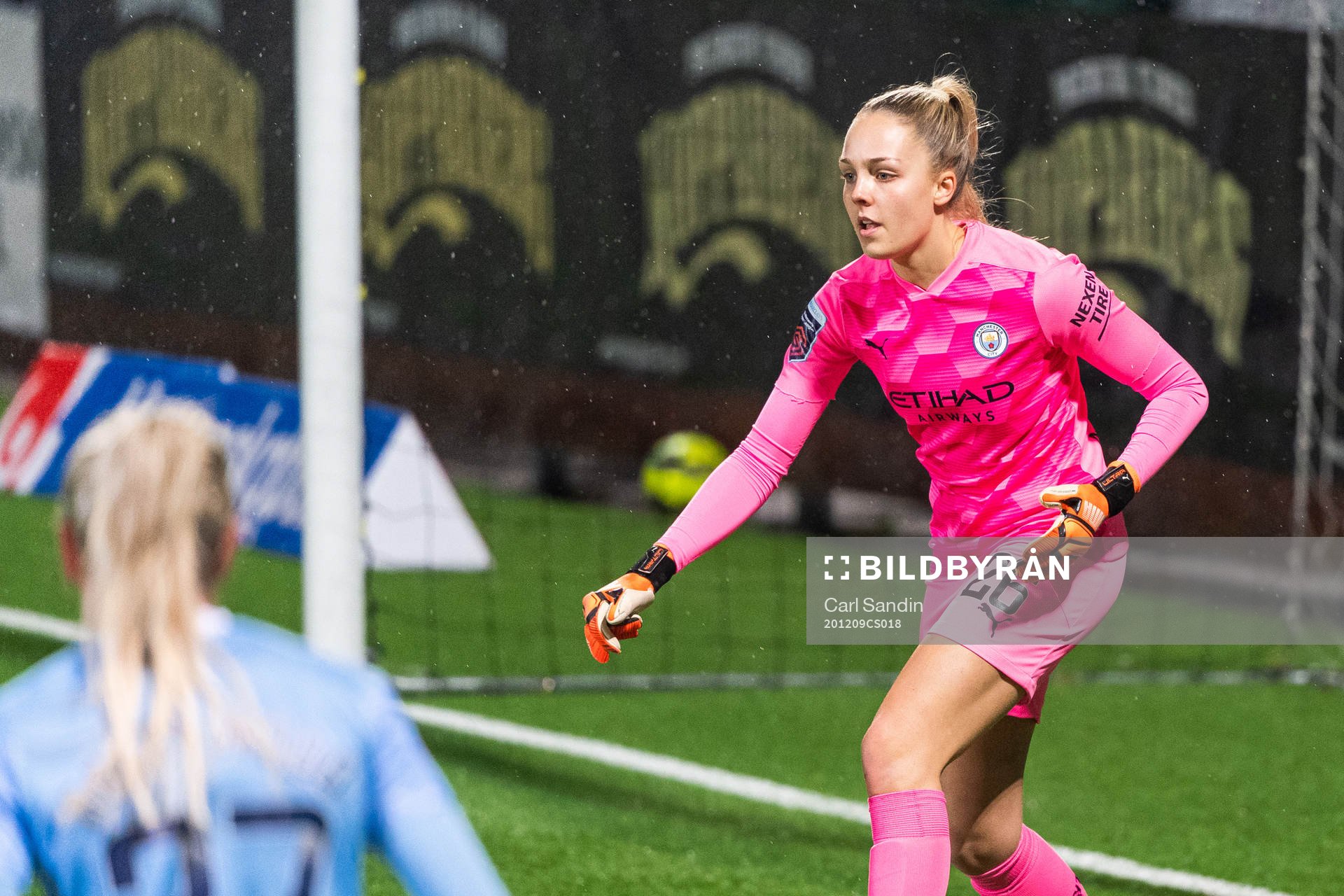Goalkeeper Ellie Roebuck of Manchester City