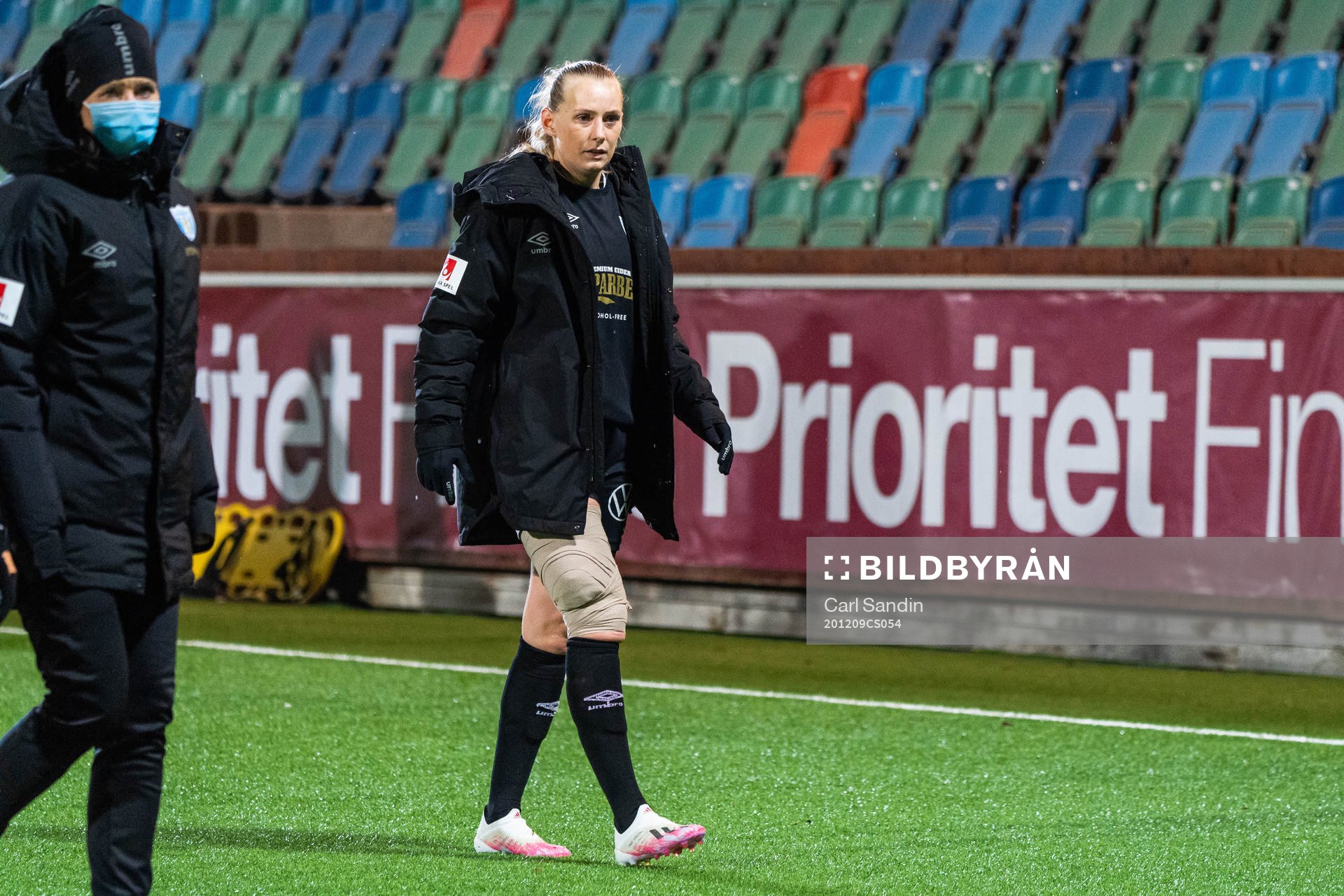 Stina Blackstenius of Göteborg looks dejected
