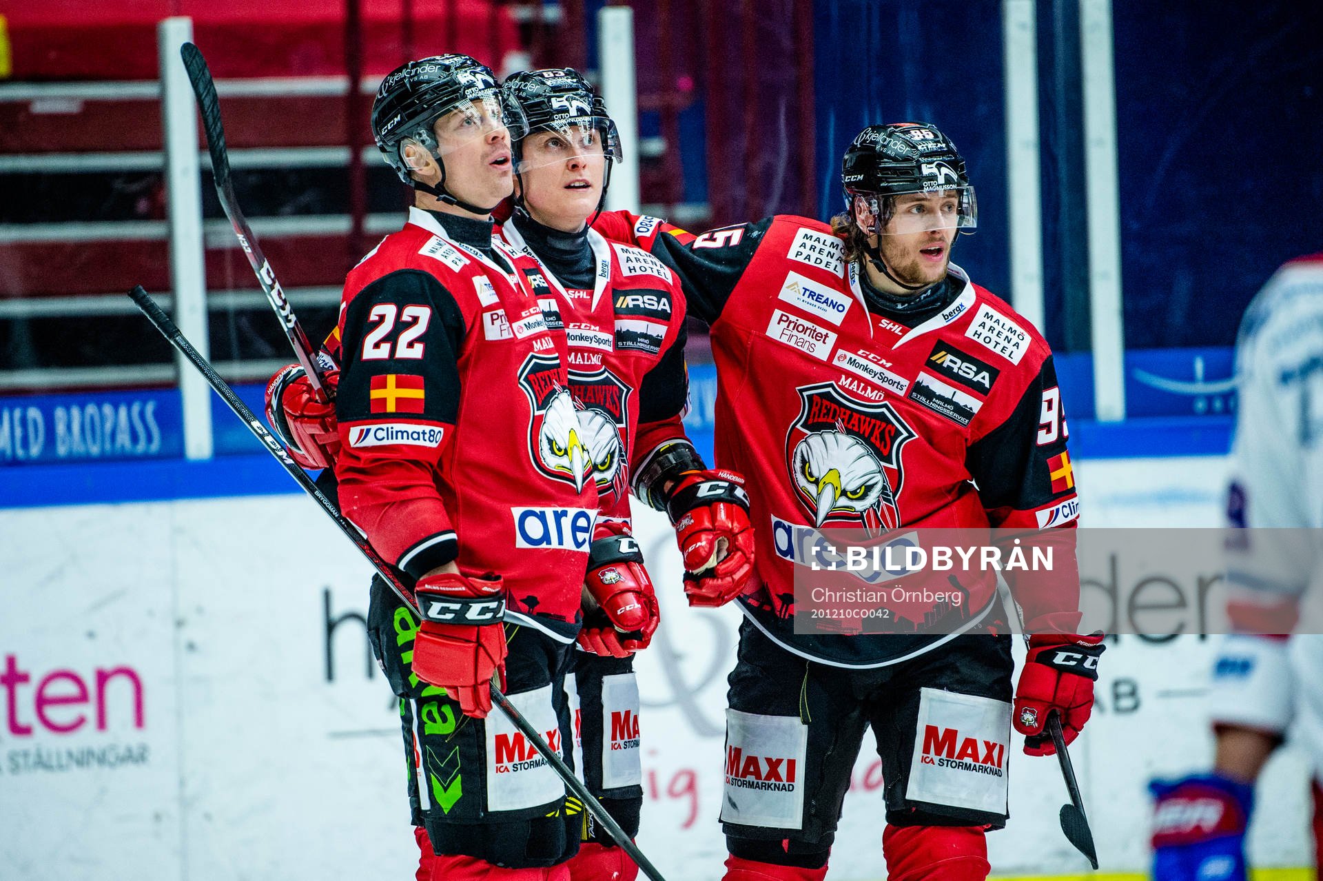 Malmö Redhawks Fredrik Händemark jublar