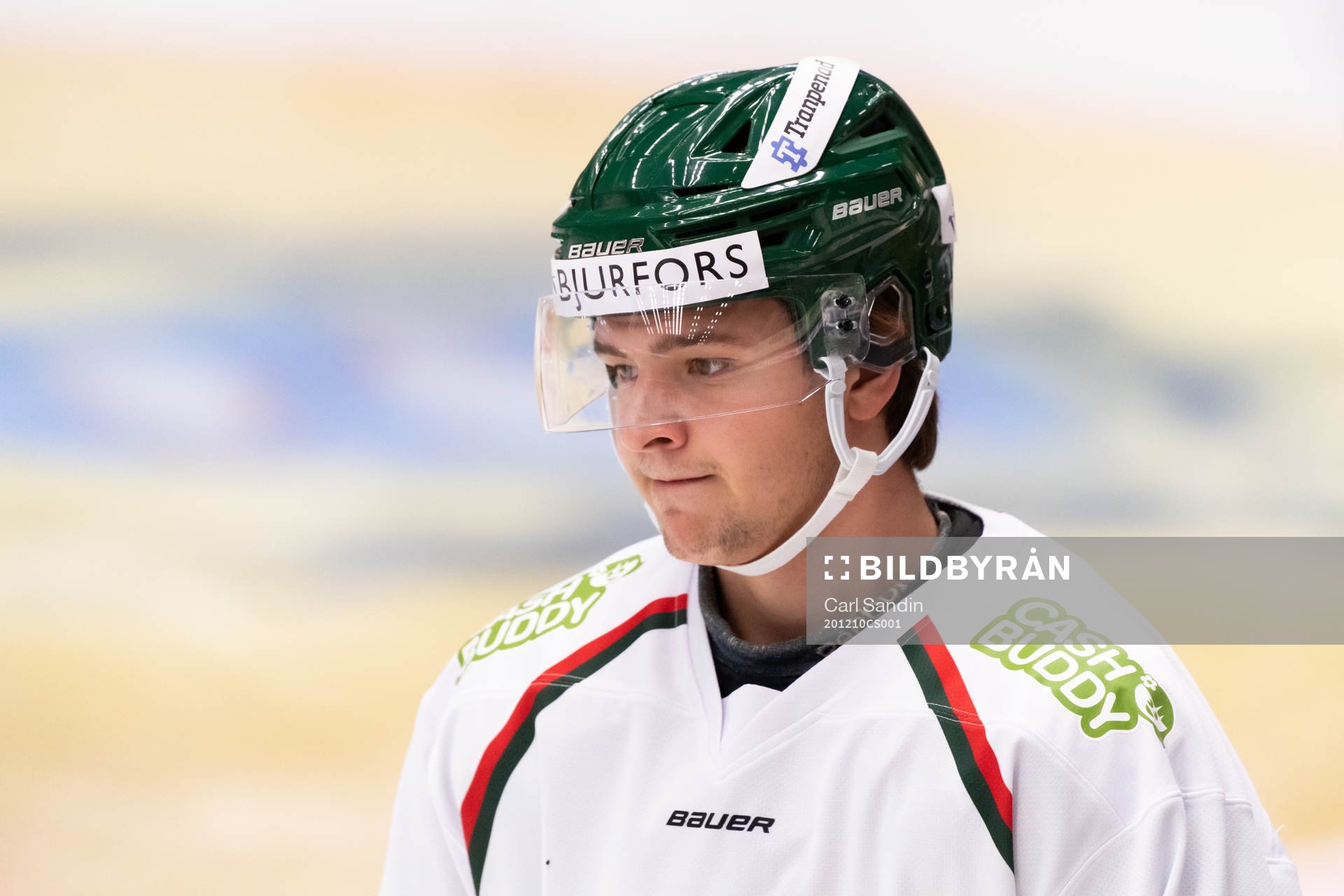 Frölundas Jonatan Lundin-Andersson innan ishockeymatchen i