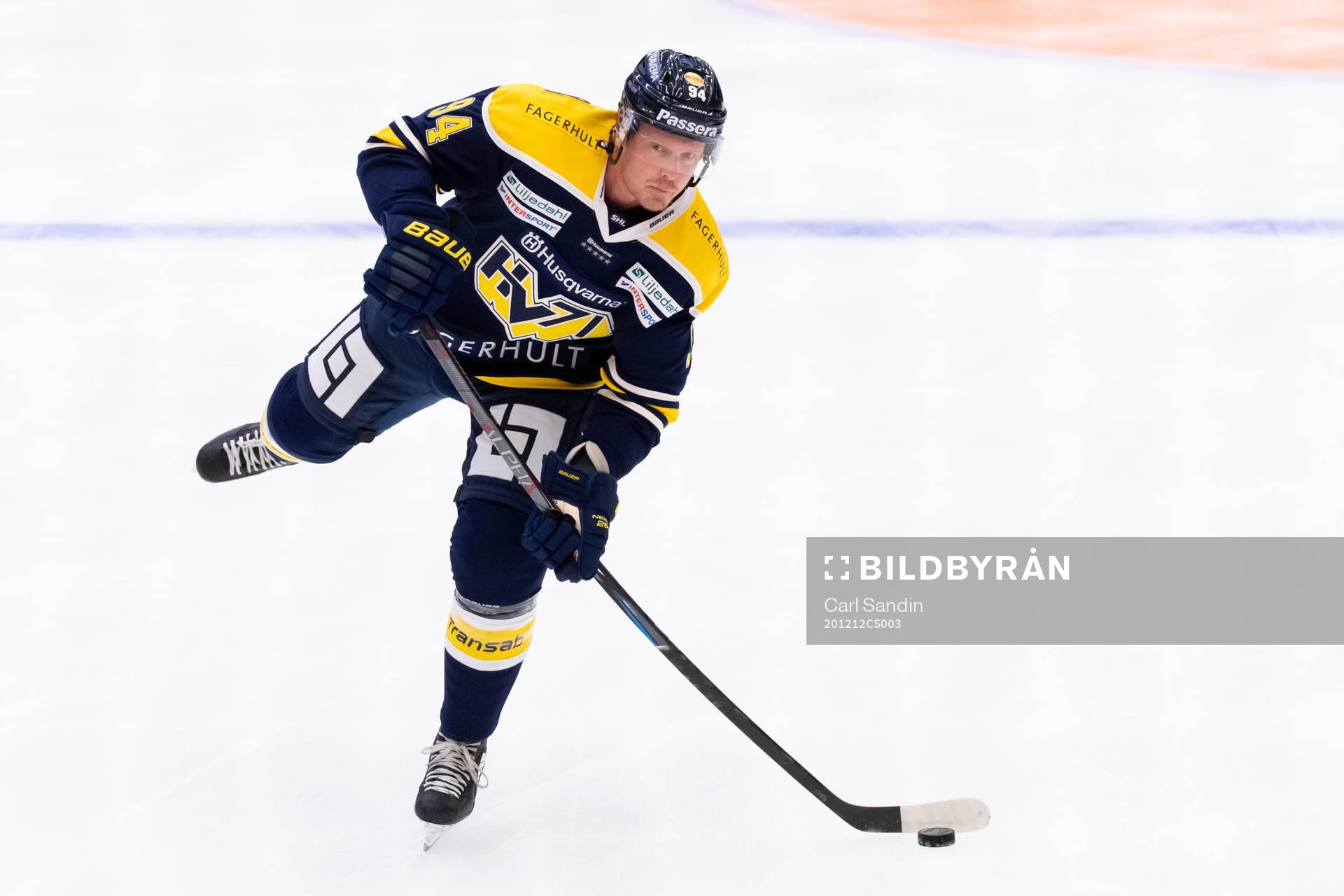 s Ryan Stoa innan ishockeymatchen i SHL mellan HV71 och