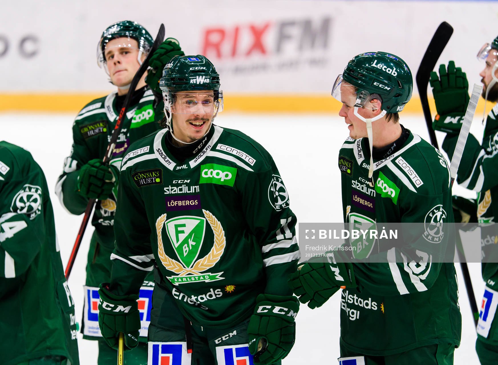 Färjestads Joakim Nygård och Carl Jakobsson jublar