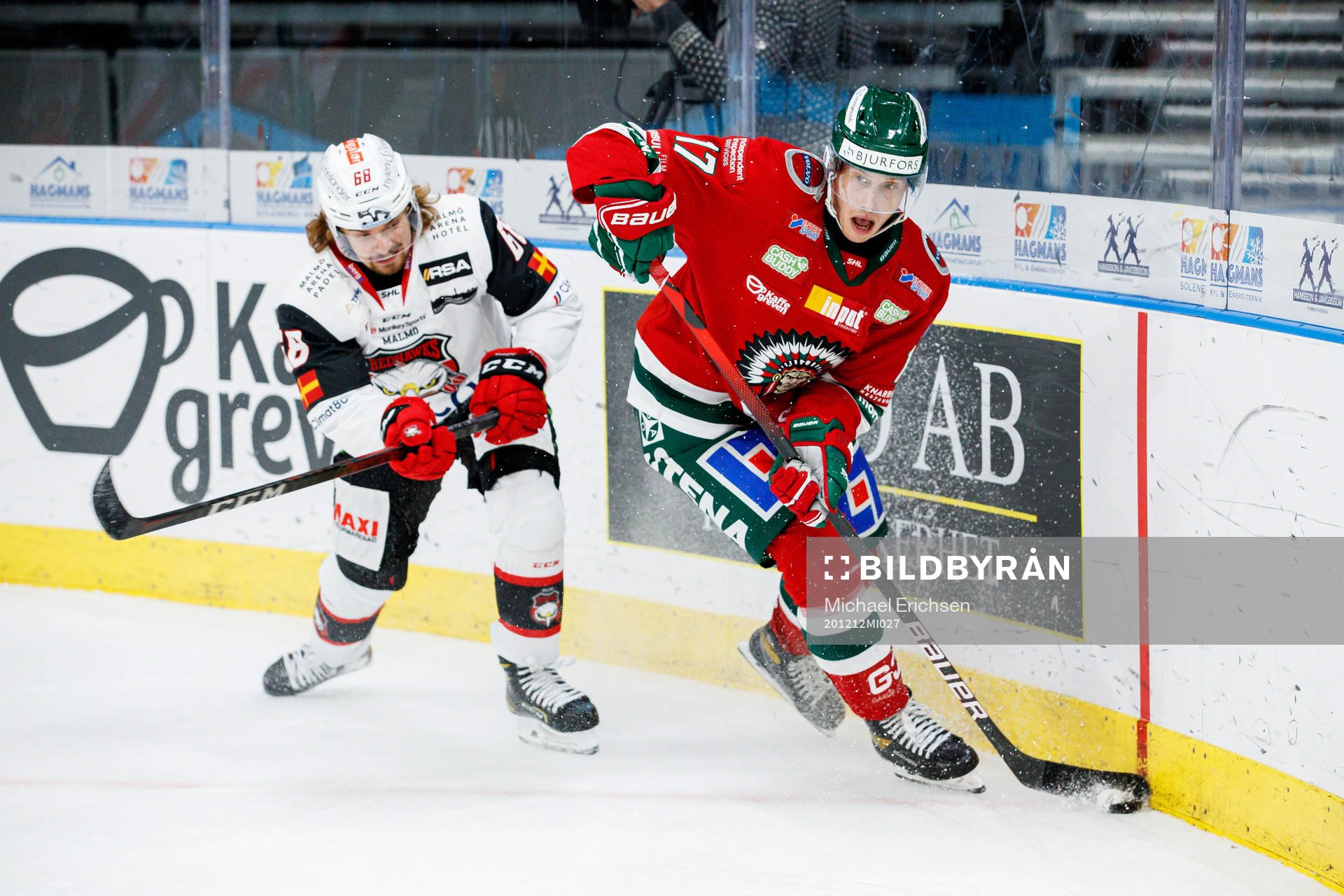 Malmö Redhawks Adam Brodecki och Frölundas Robin Alvarez