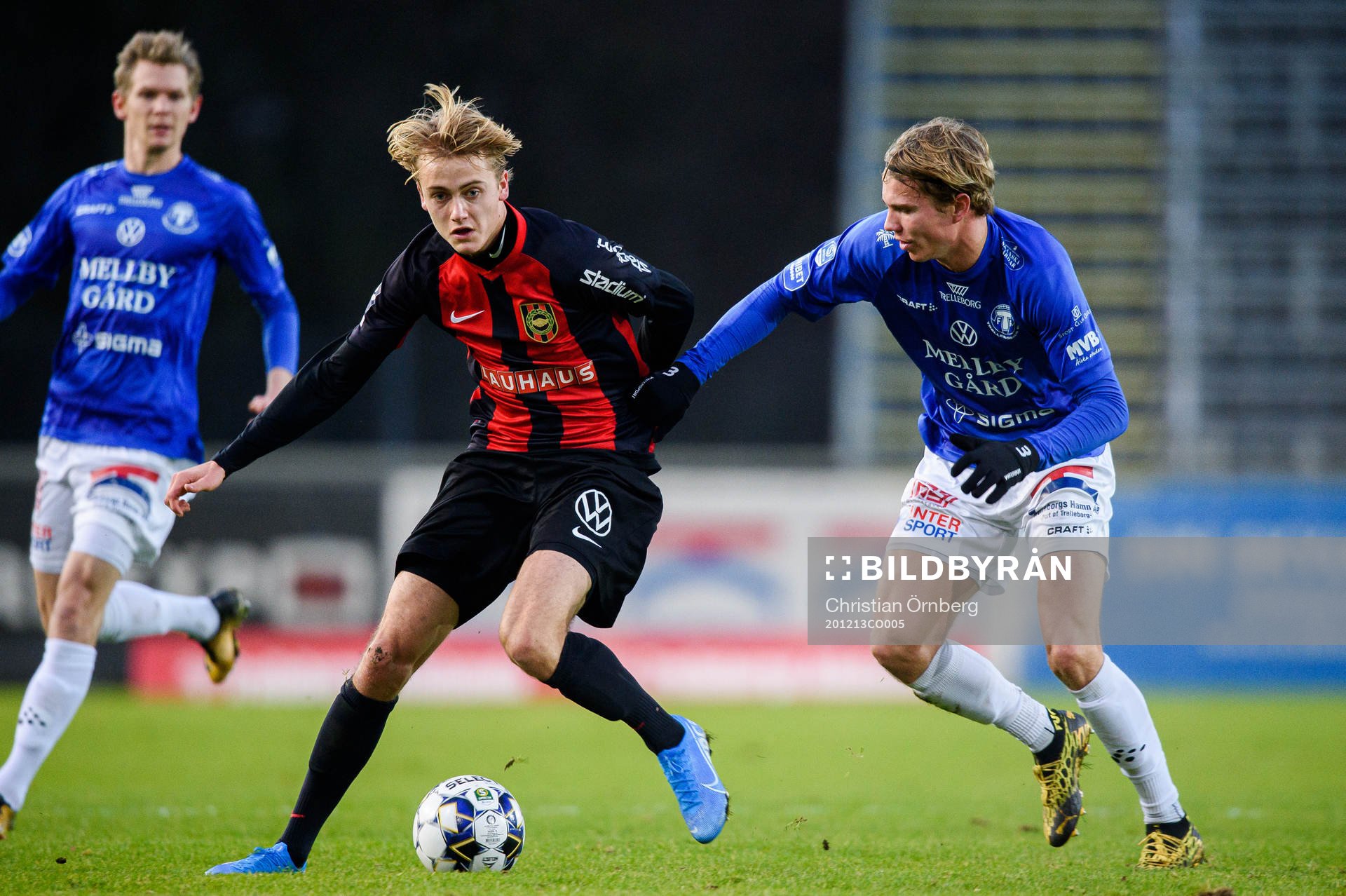Brommapojkarnas Oskar Fallenius och Trelleborgs Niklas