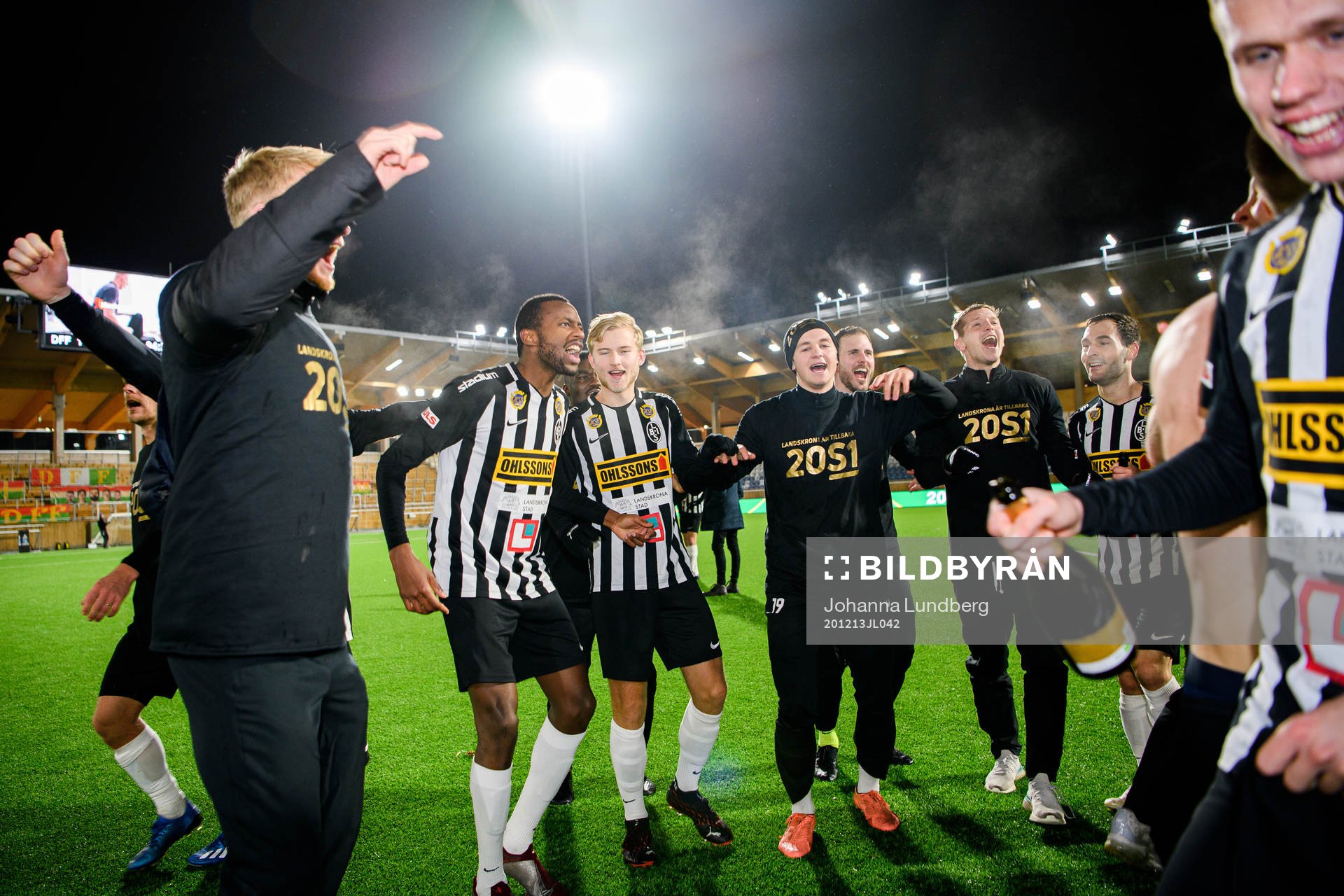 Landskronas spelare jublar