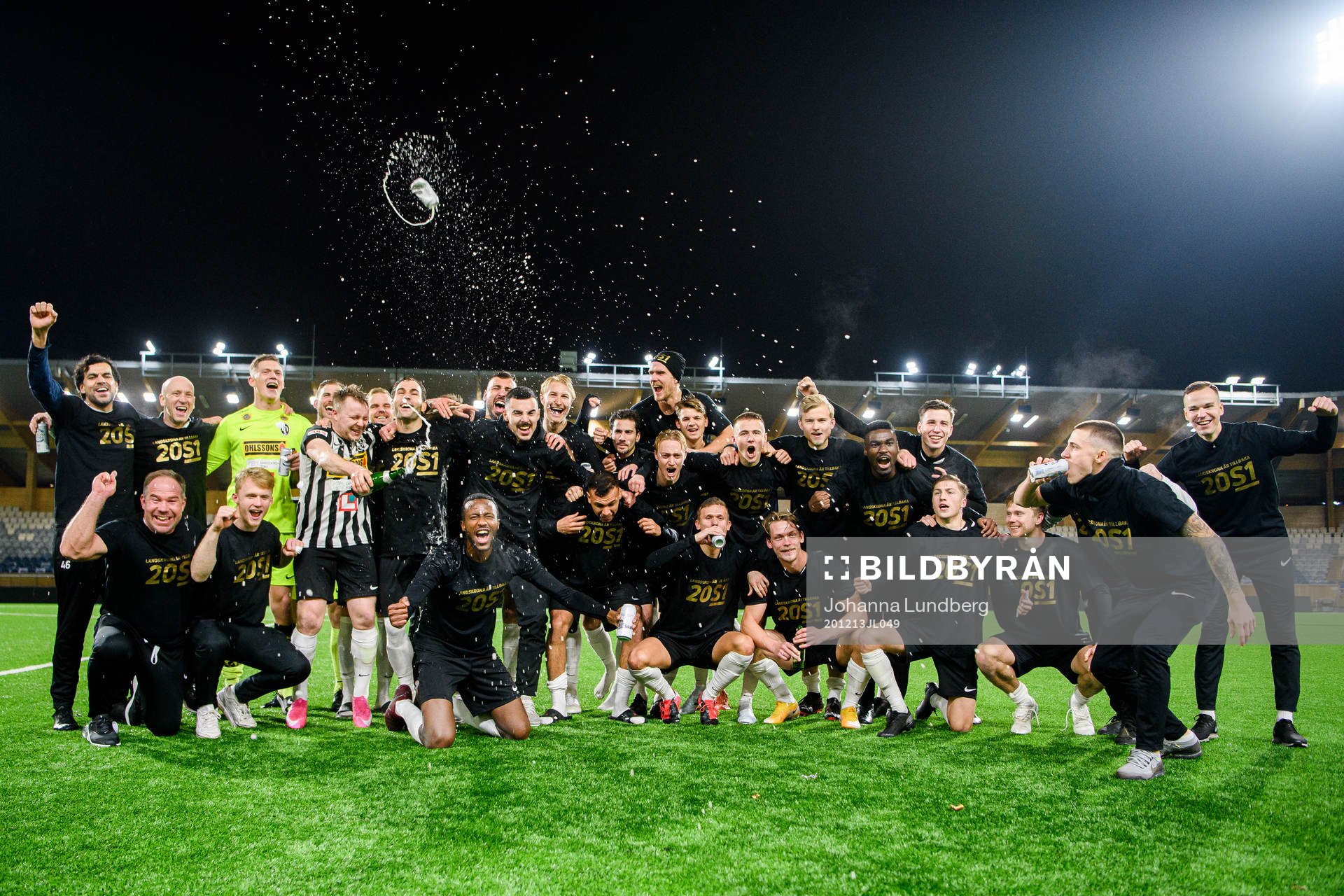 Landskronas spelare jublar