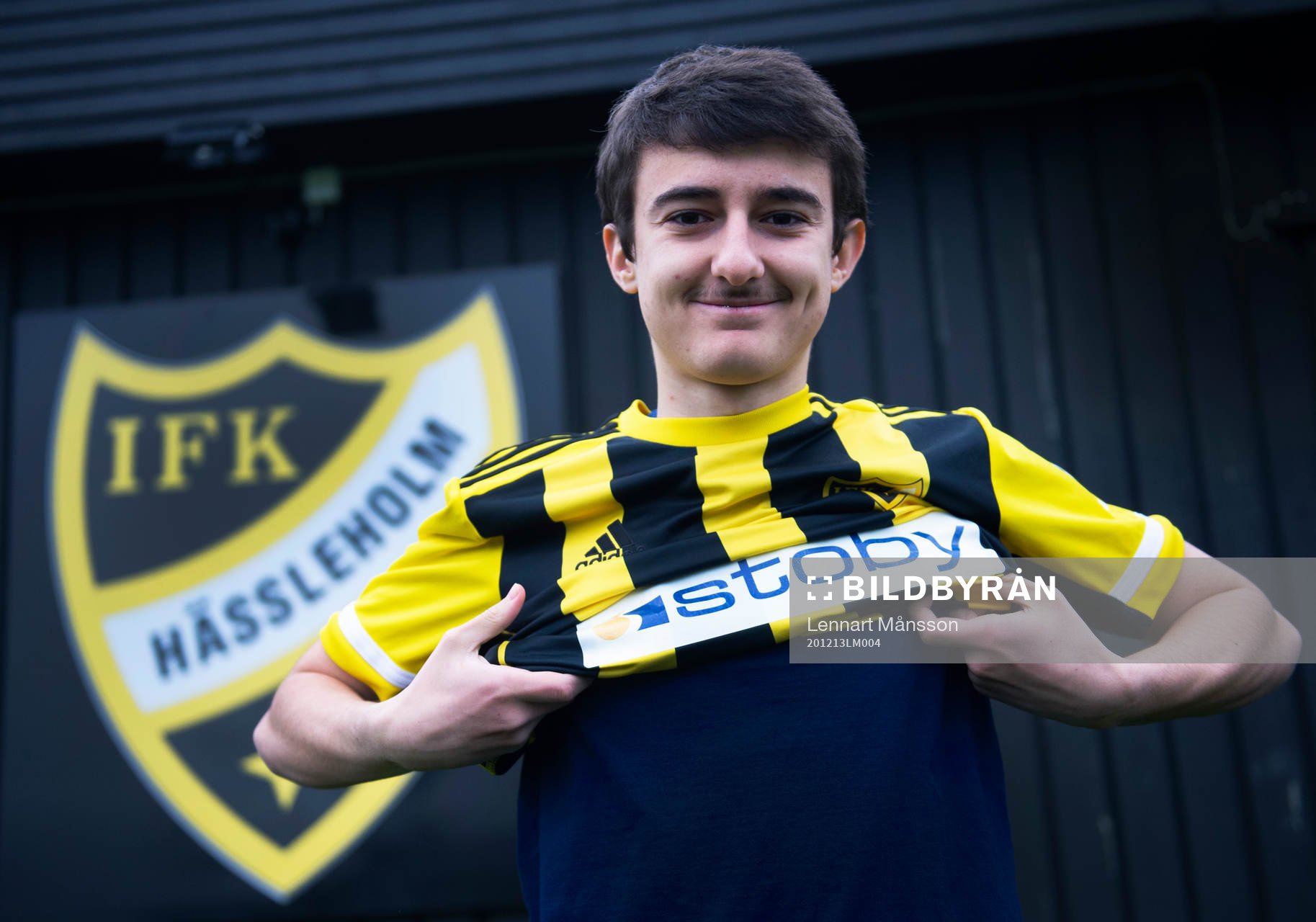 IFK Hässleholm Armin Culum skriver nytt kontrakt med sin