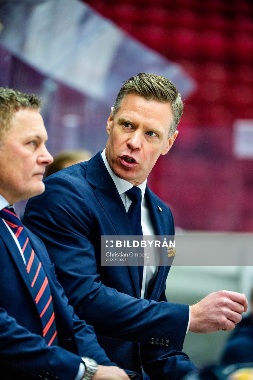 s assisterande tränare Stephan ”Lillis” Lundh och
