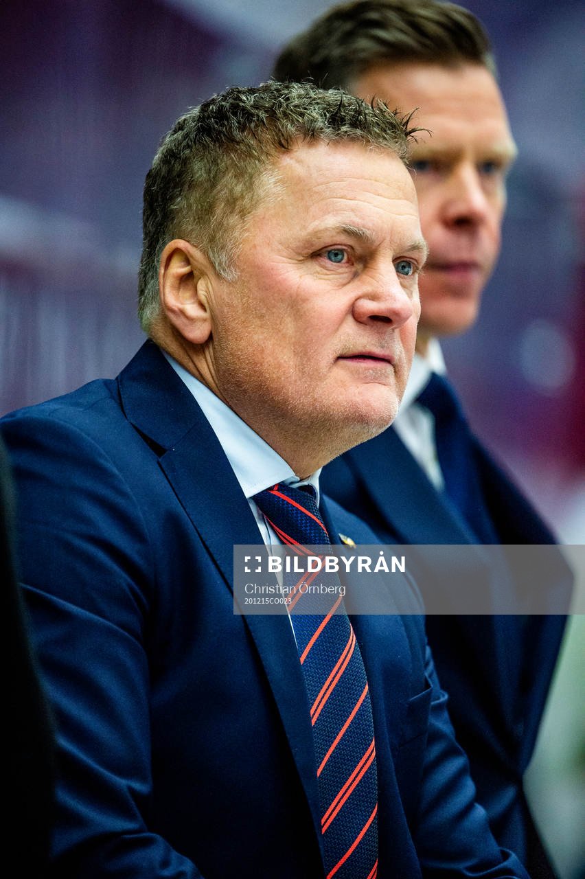 s assisterande tränare Stephan ”Lillis” Lundh och