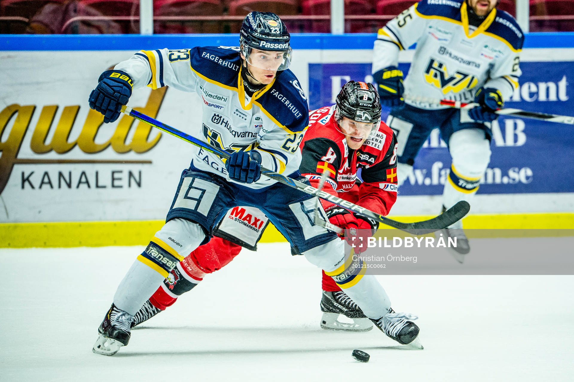 s Lias Andersson mot Malmö Redhawks Johan Olofsson
