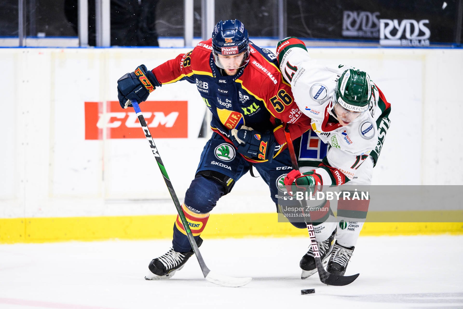 Djurgårdens Robin Norell och Frölundas Robin Alvarez