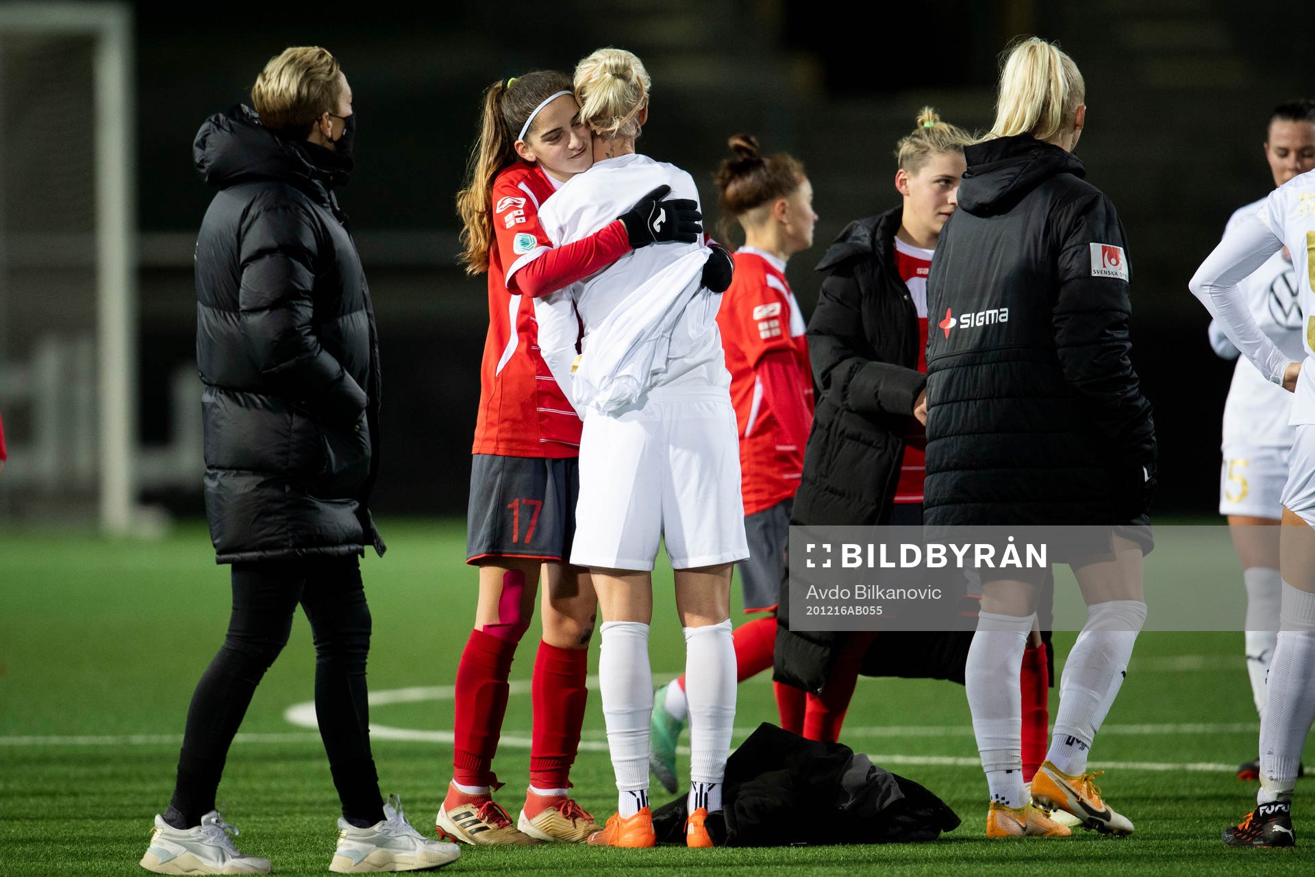 Rosengårds Caroline Seger hugged by Lanchkhti Natela