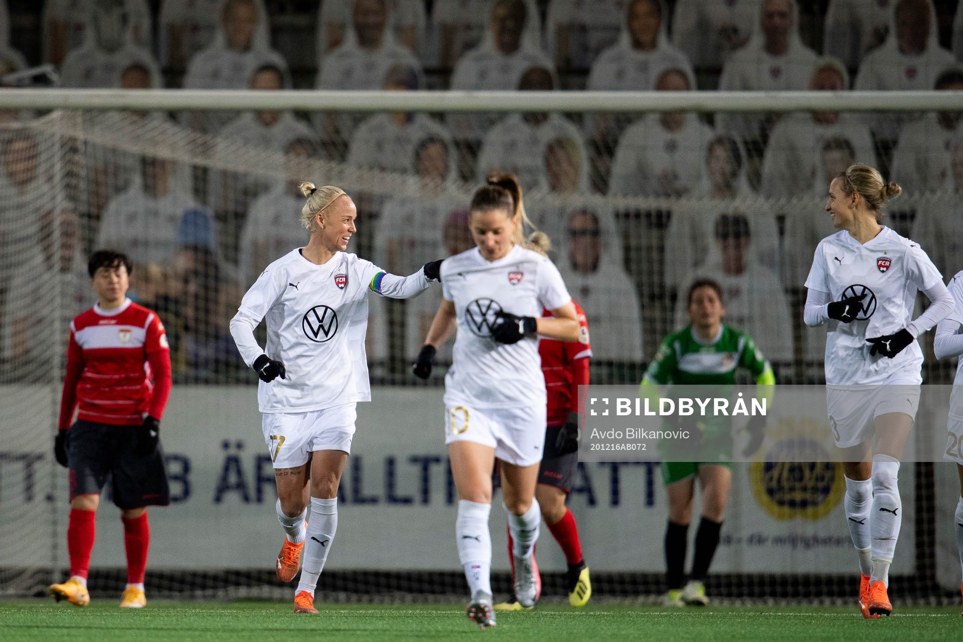 Rosengårds Caroline Seger celebrates