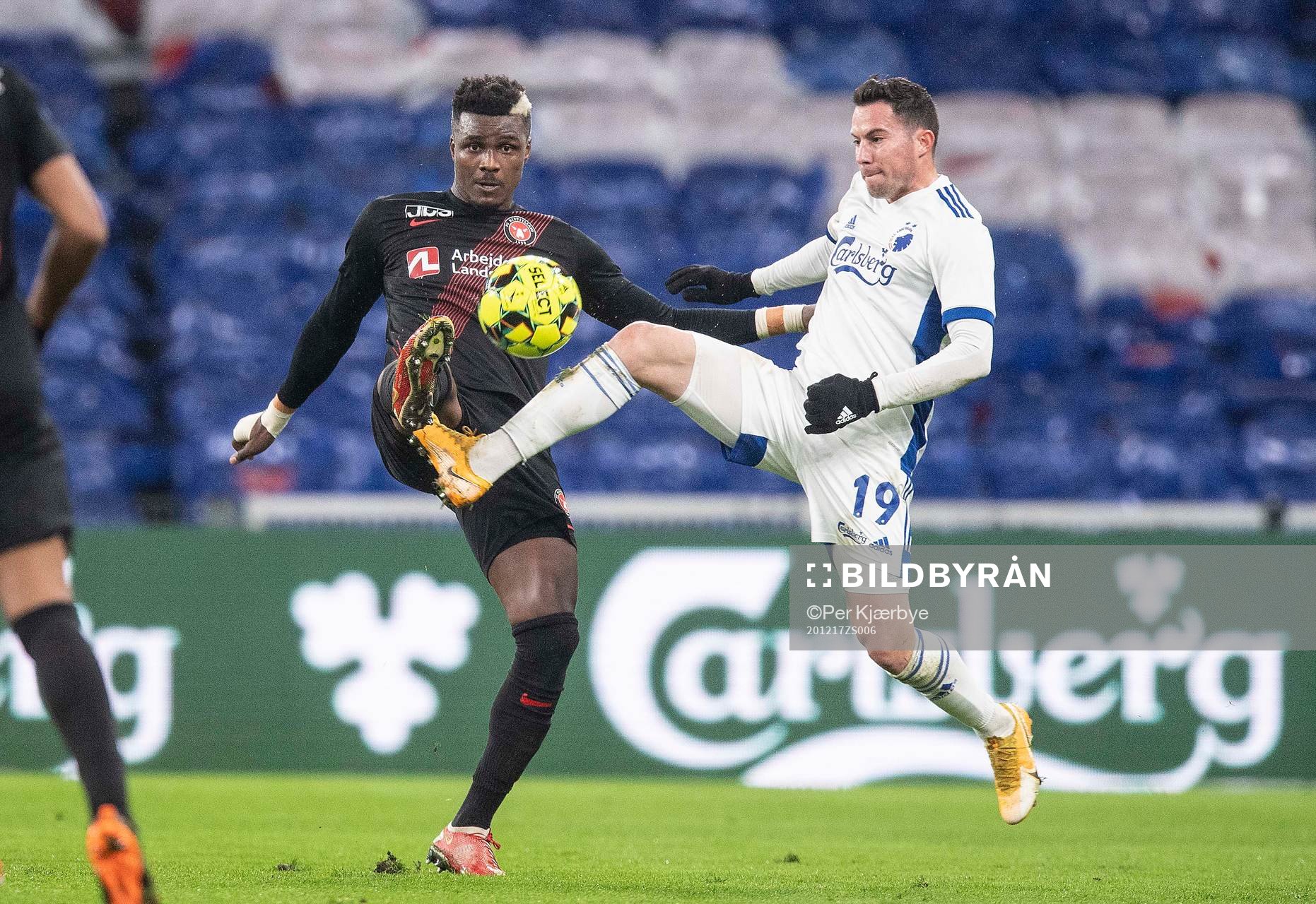  [DK=20201217: Sory Kaba, FC Midtjylland Bryan Oviedo, FC København