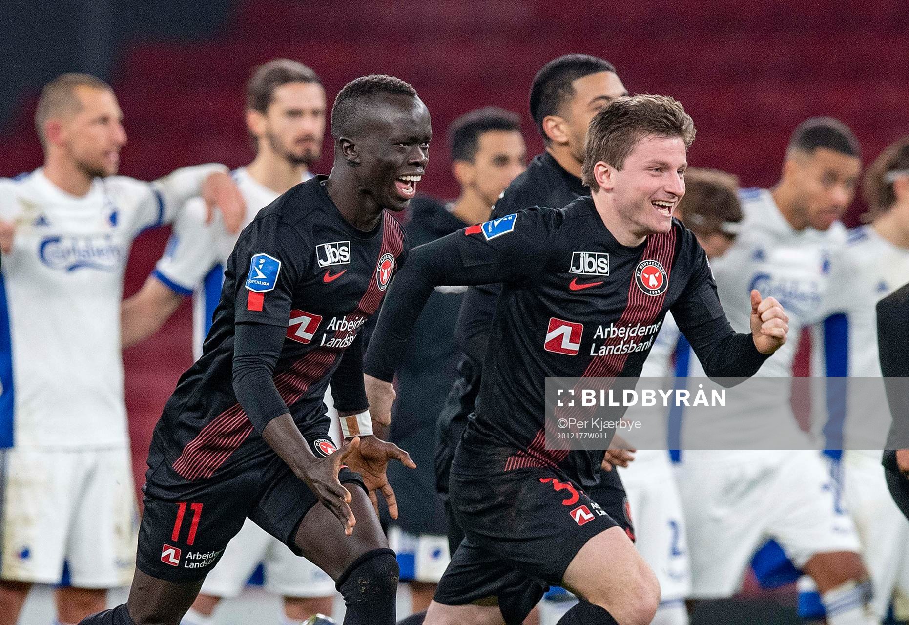  [DK=20201217: FC Midtjylland jubler efter sejren over FC København. Awer Mabil og Anders Dreyer]
