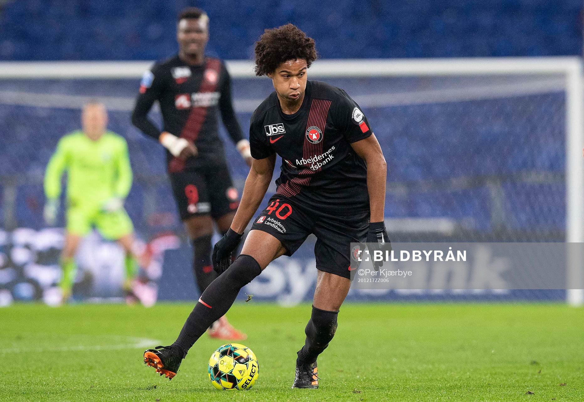 [DK=20201217: Jens-Lys Cajuste, FC Midtjylland]