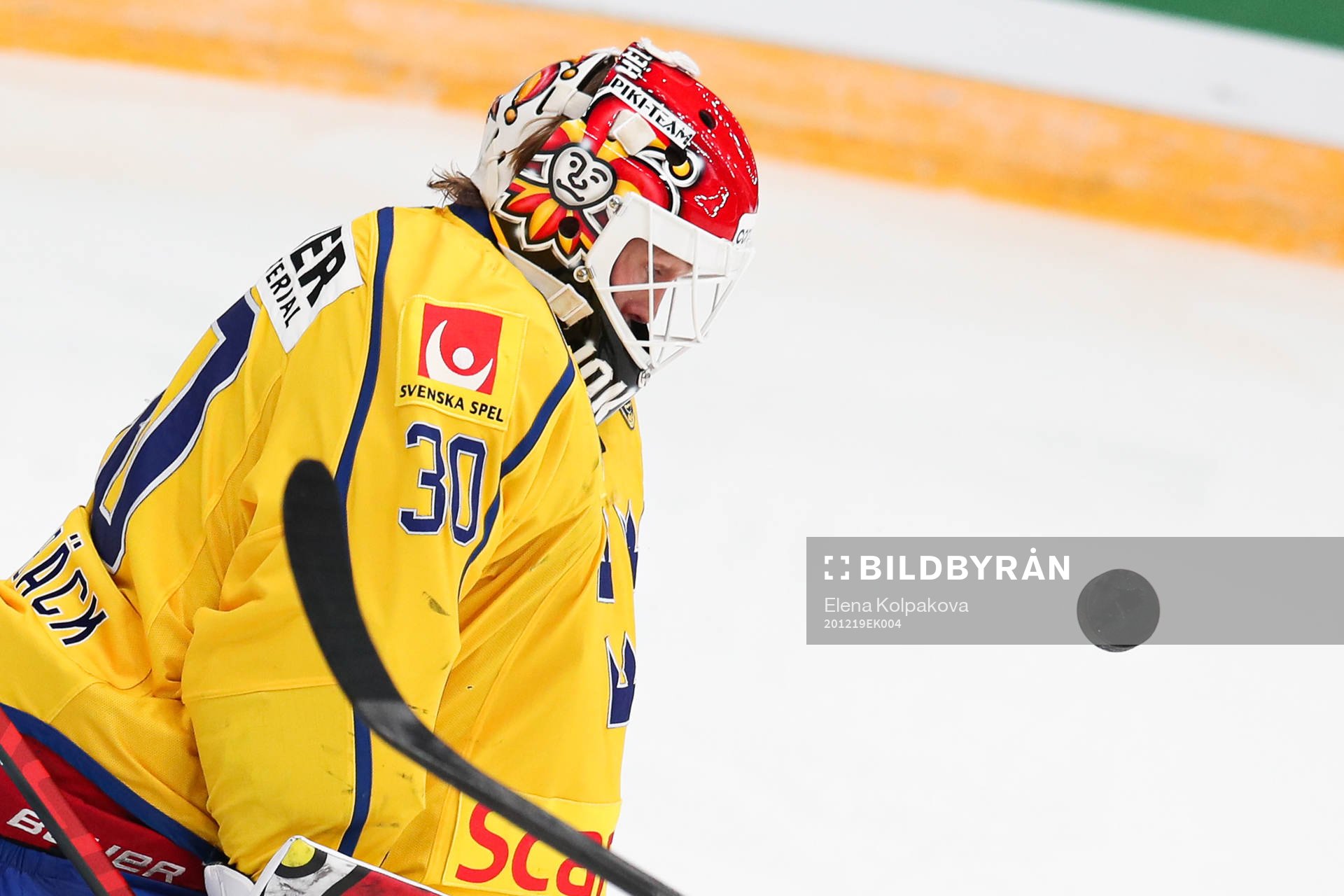goalkeeper Anders Lindbäck of Sweden during the Channel