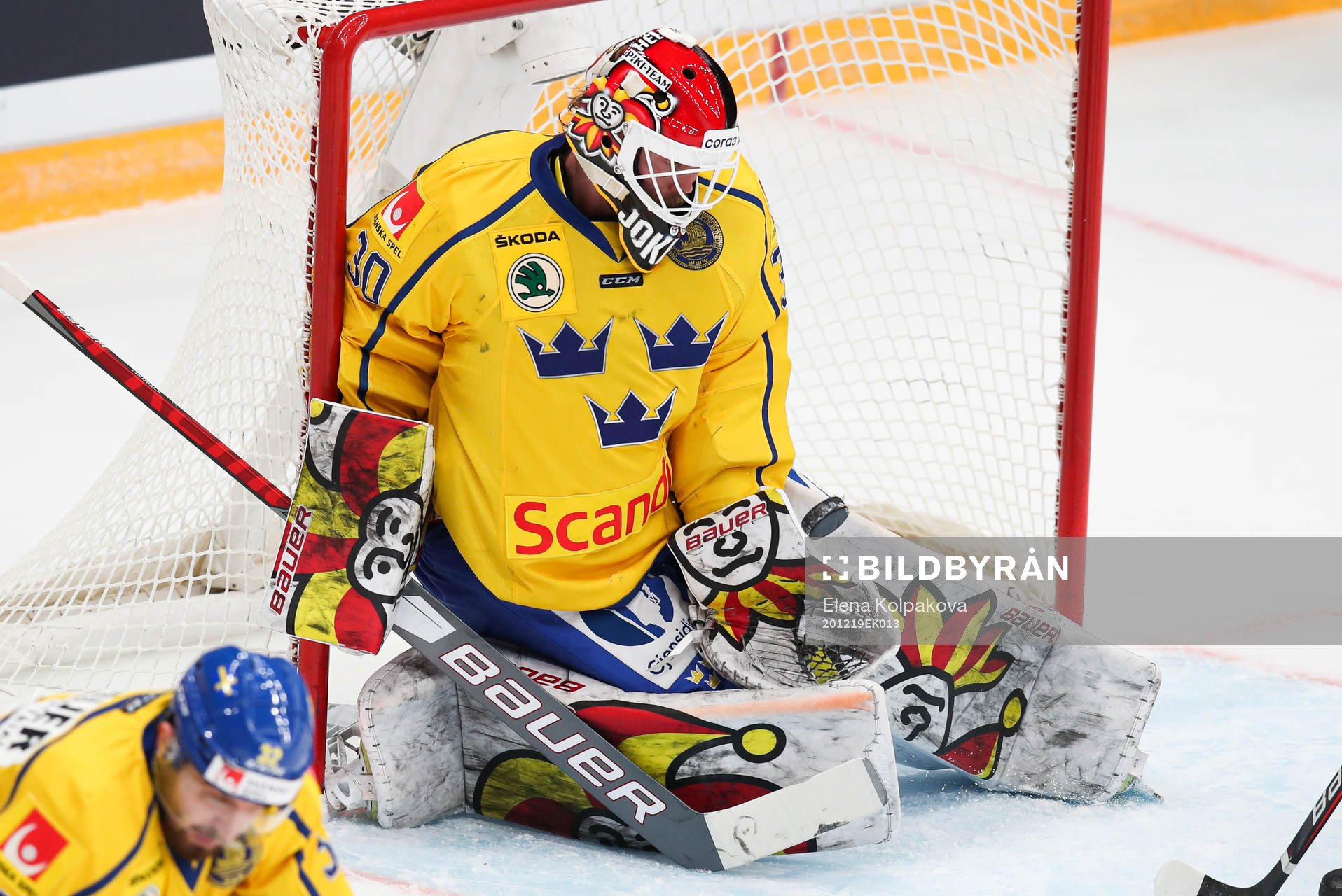 goalkeeper Anders Lindbäck of Sweden during the Channel