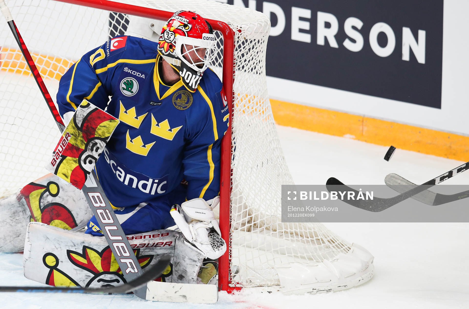 goalkeeper Anders Lindbäck of Sweden during the Channel