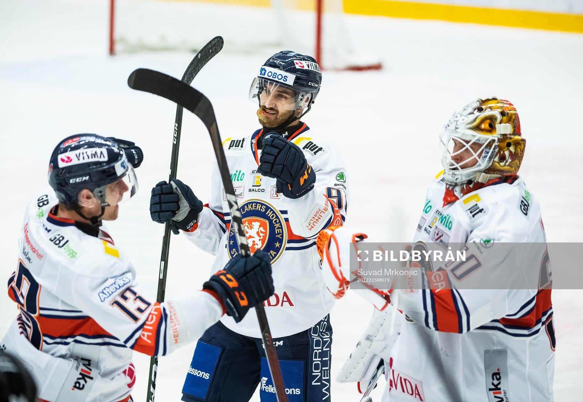 Växjös Andrew Calof, målvakt Viktor Fasth och Jack Drury