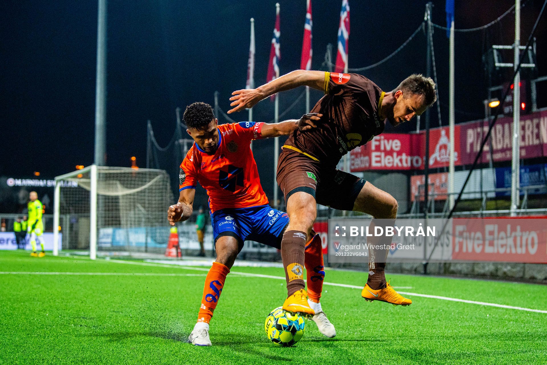 Erikson Spinola Nenass Lima of Aalesund and Fredrik