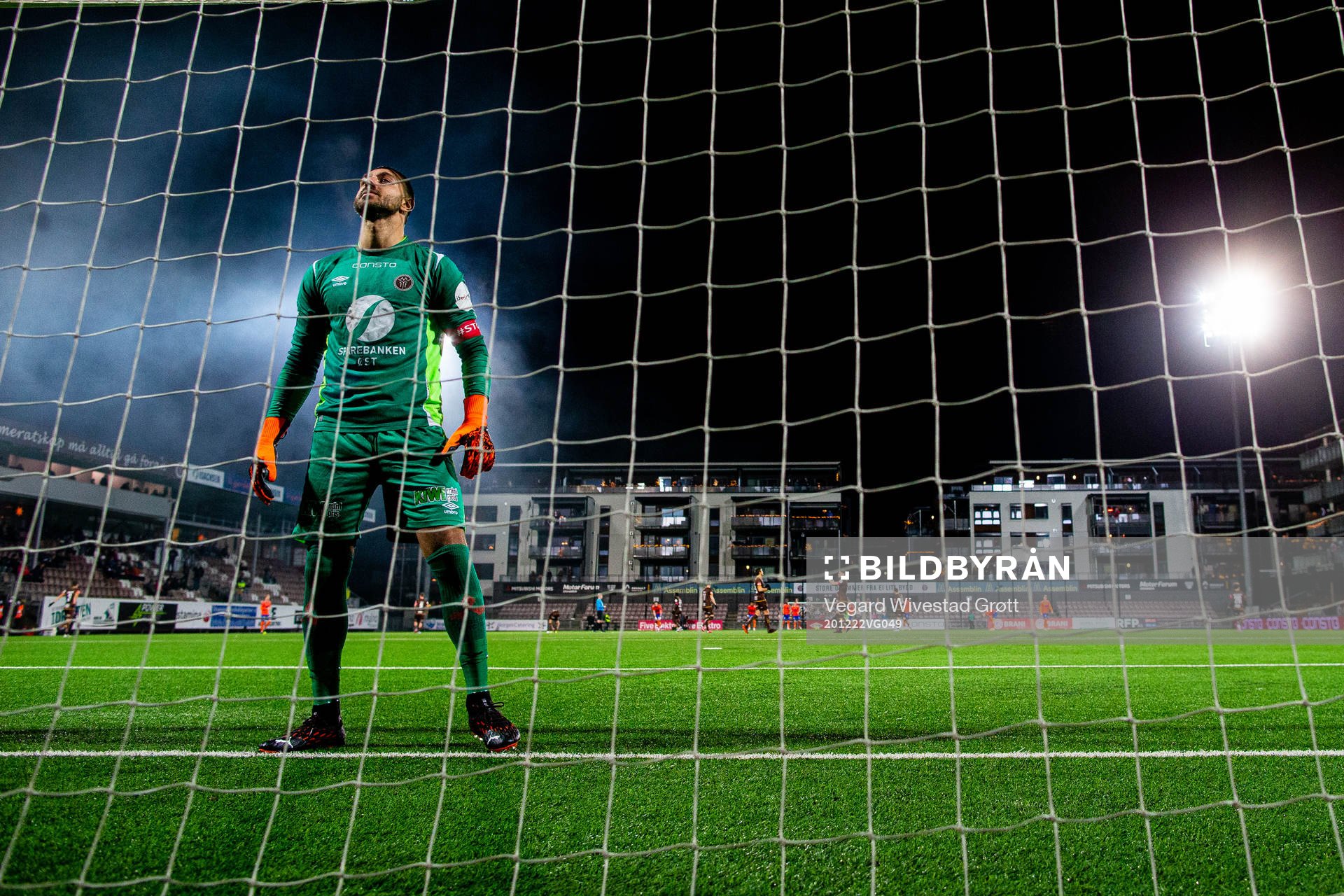 Goalkeeper Sousha Makani of Mjøndalen