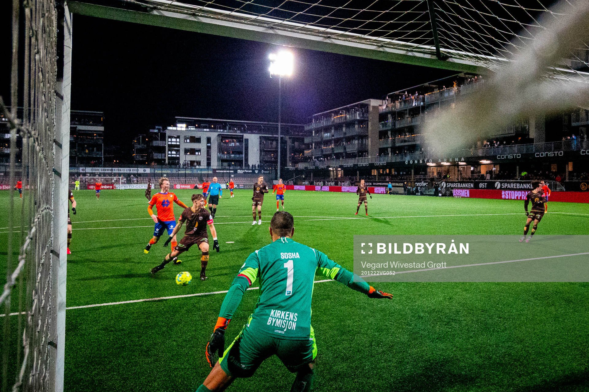 Markus Nakkim and goalkeeper Sousha Makani of Mjøndalen