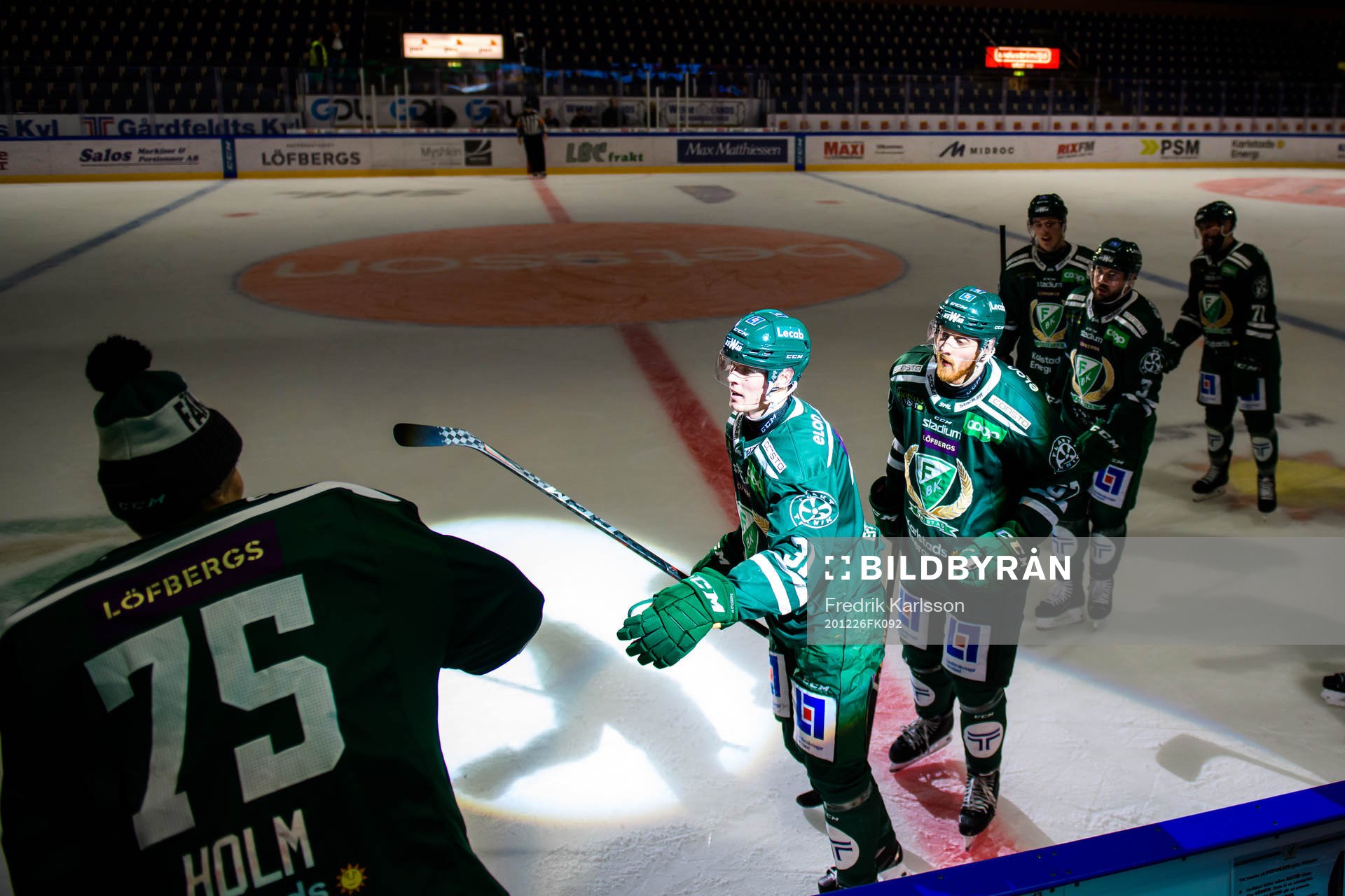 Färjestads Carl Jakobsson jublar