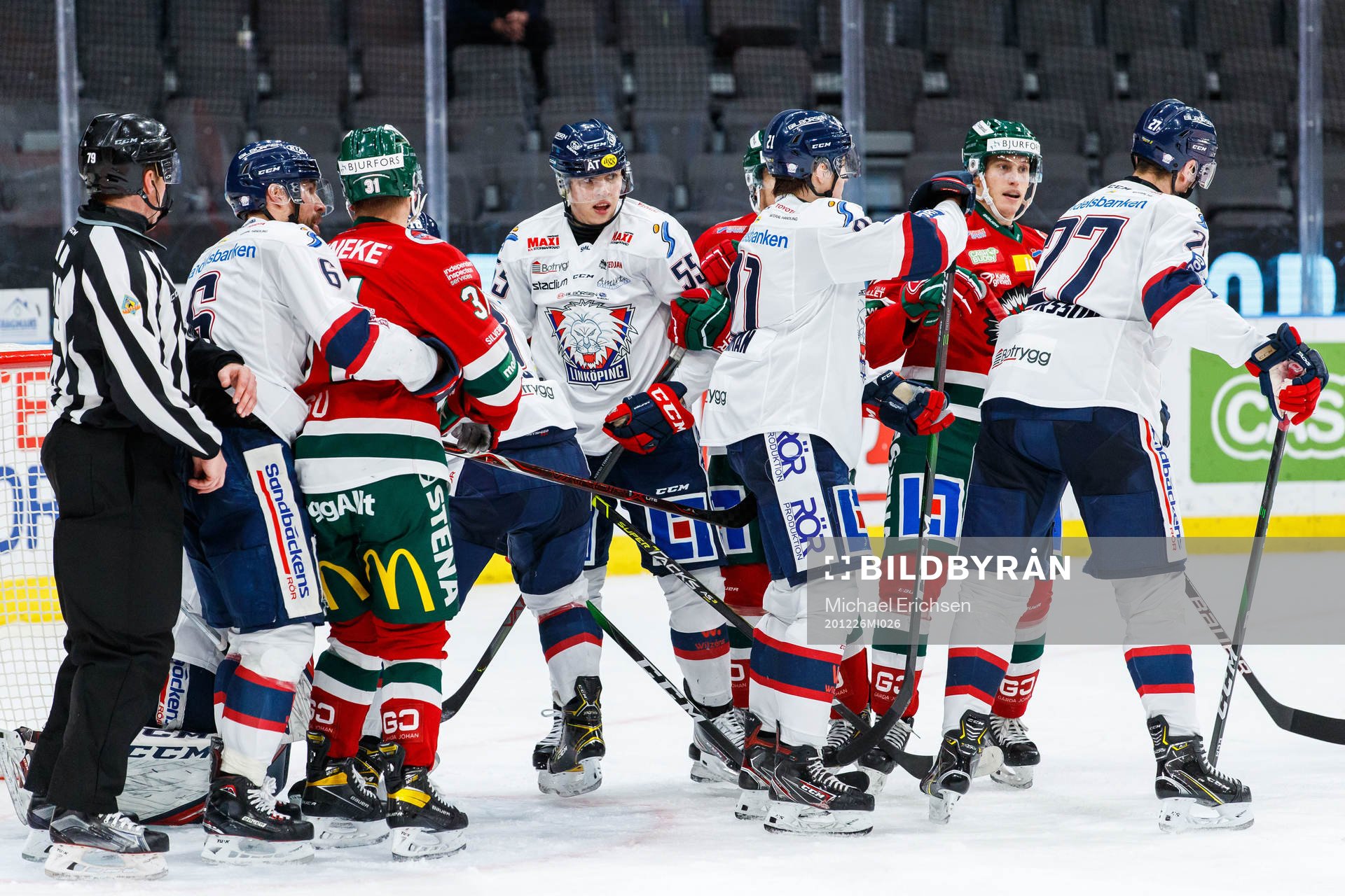 Bråk mellan spelarna