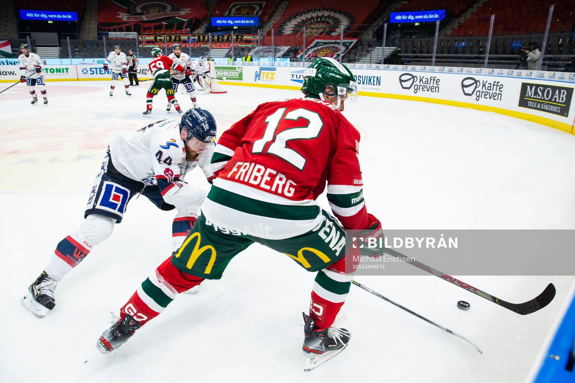 Linköpings Jonas Junland och Frölundas Max Friberg