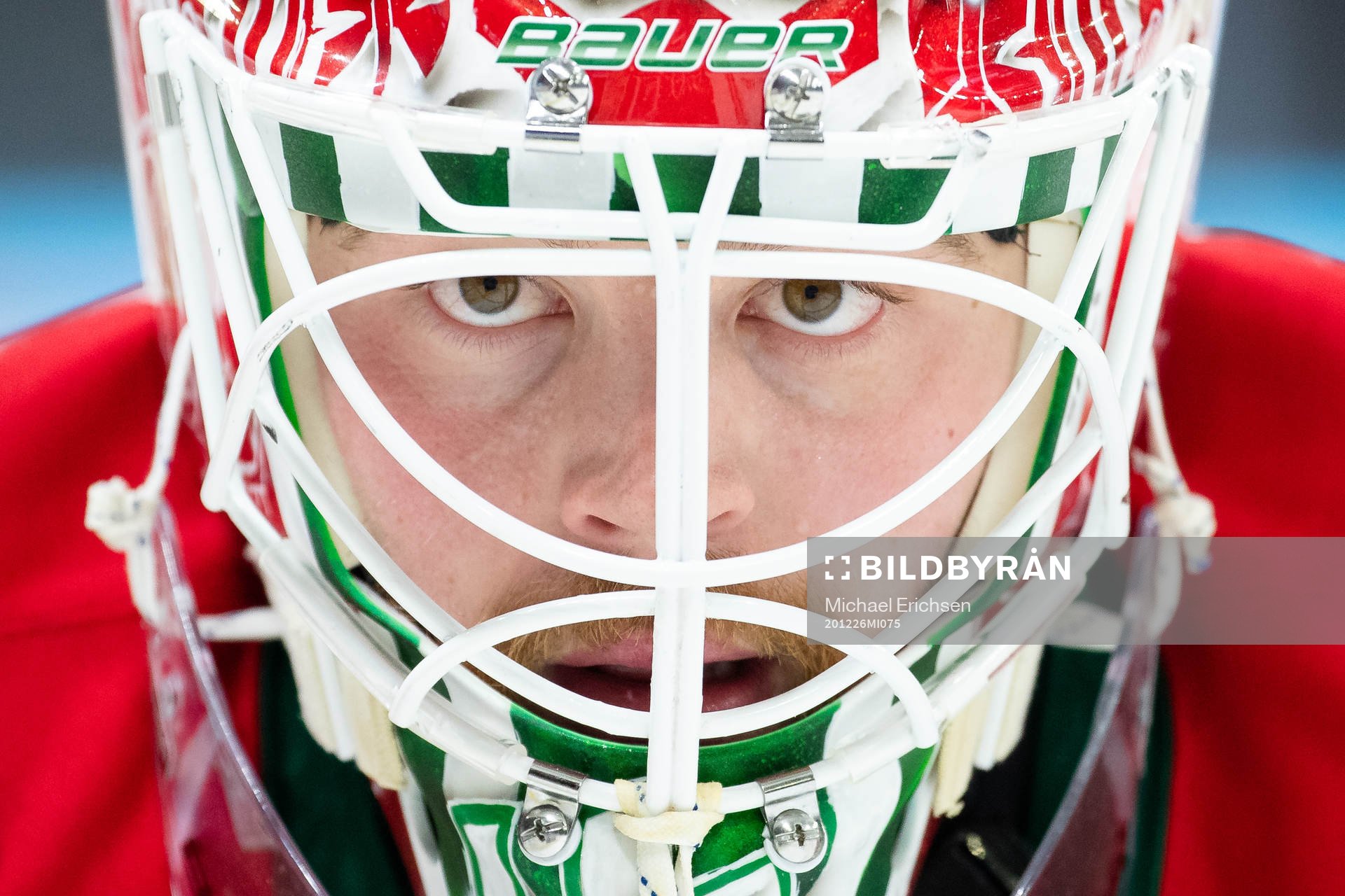 Frölundas målvakt Niklas Rubin innan ishockeymatchen i