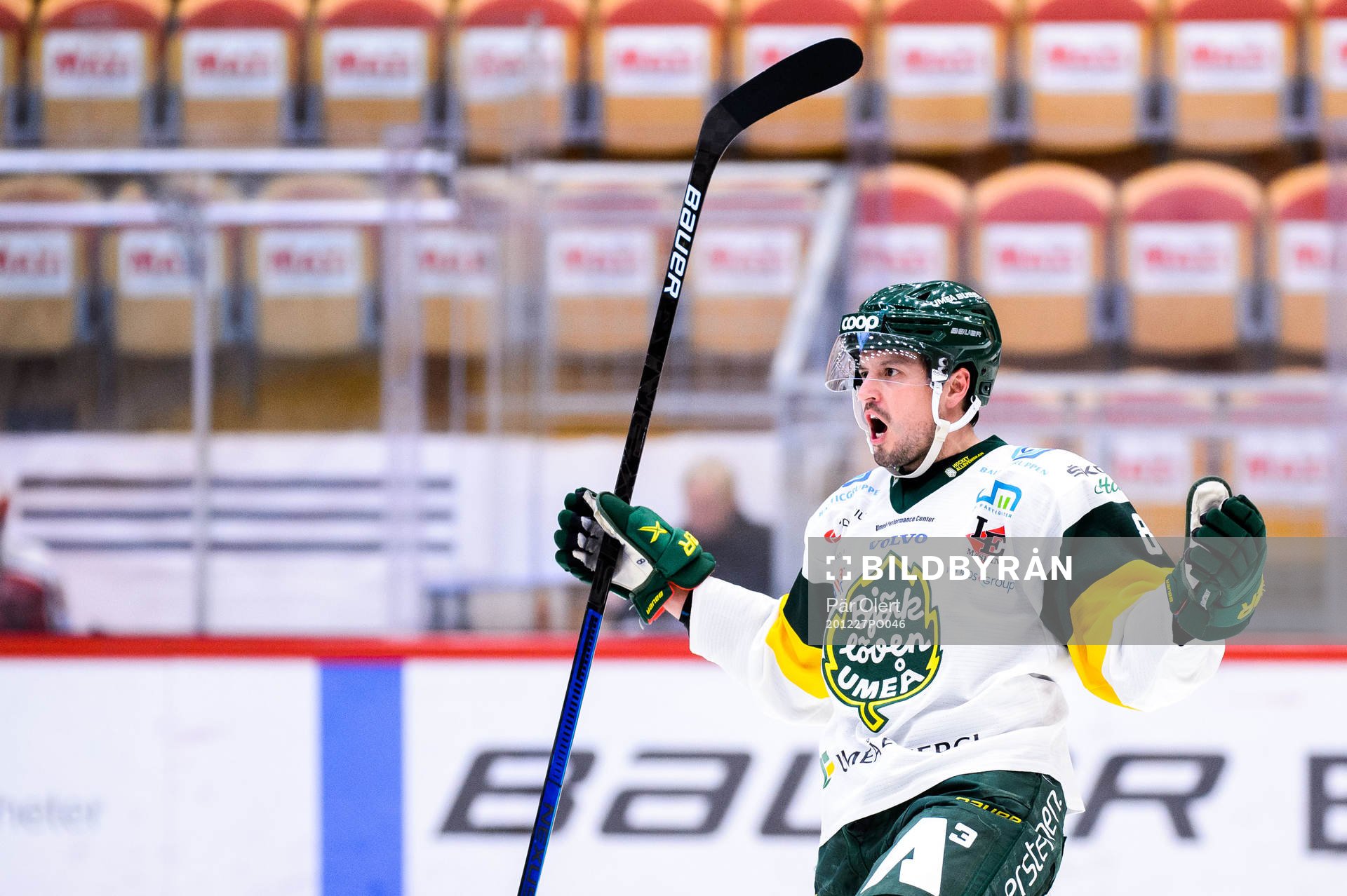 Björklövens Alexander Deilert jublar