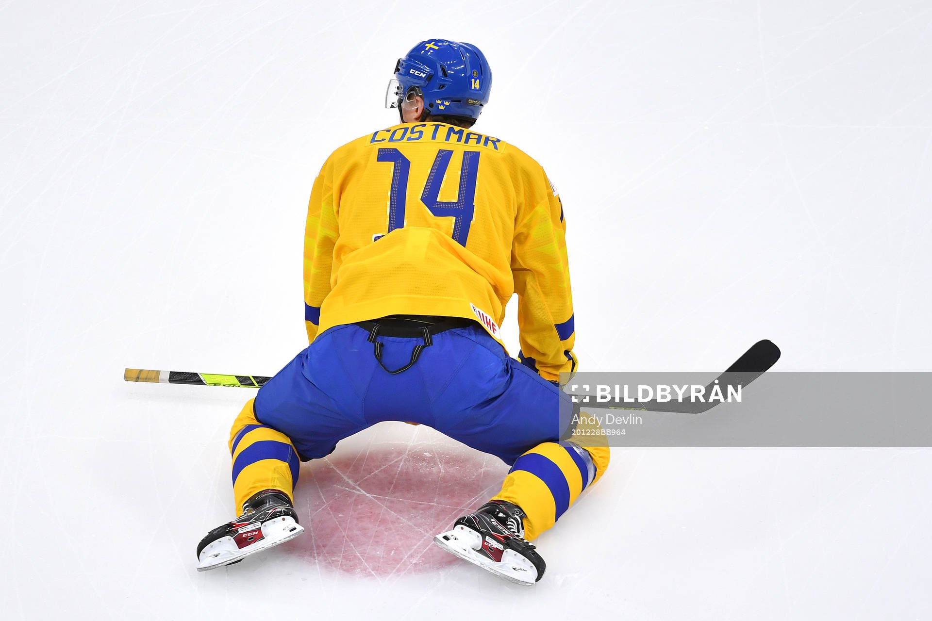 Arvid Costmar of Sweden stretches