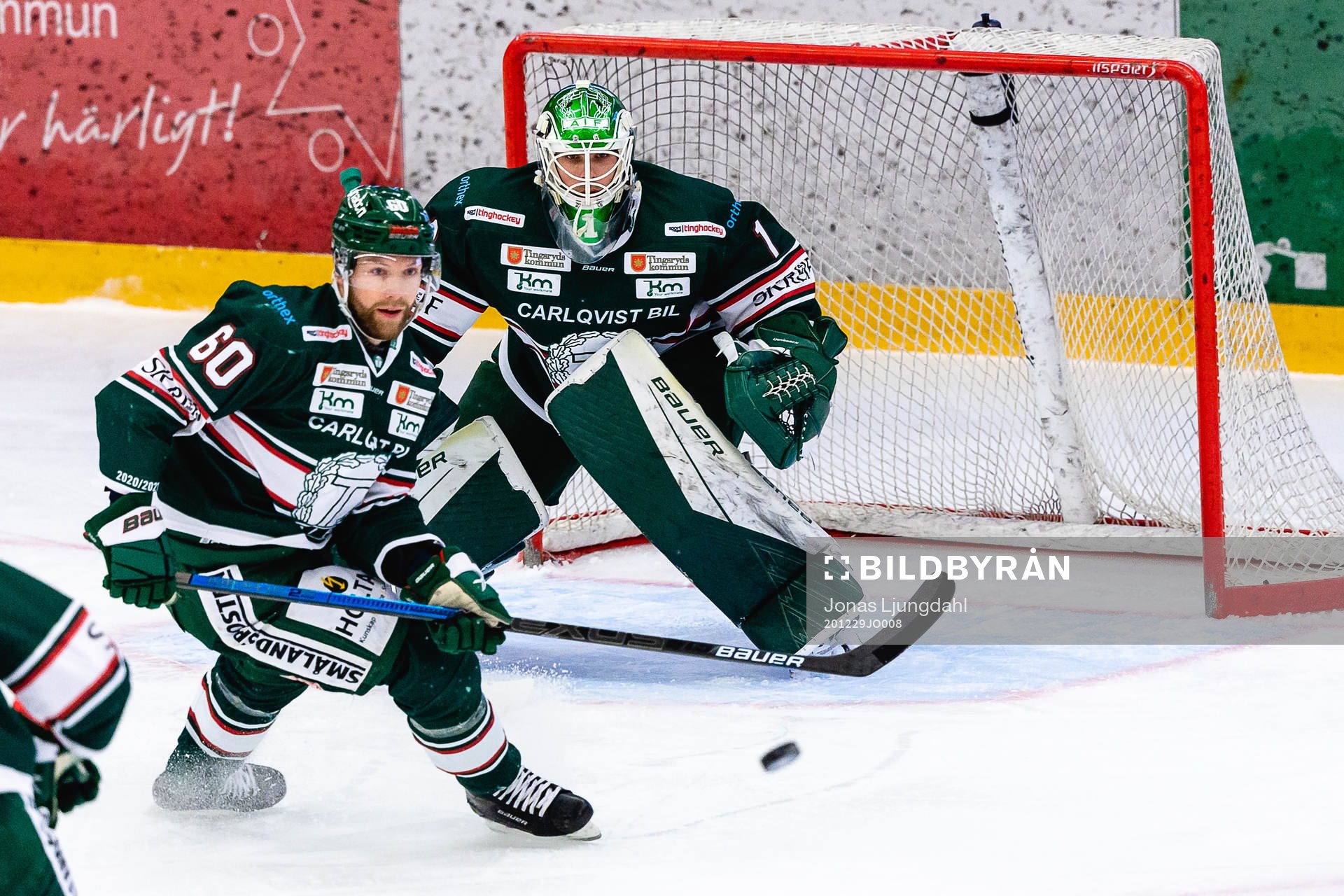 Tingsryds Joachim Nermark och målvakt Andreas Ljunggren