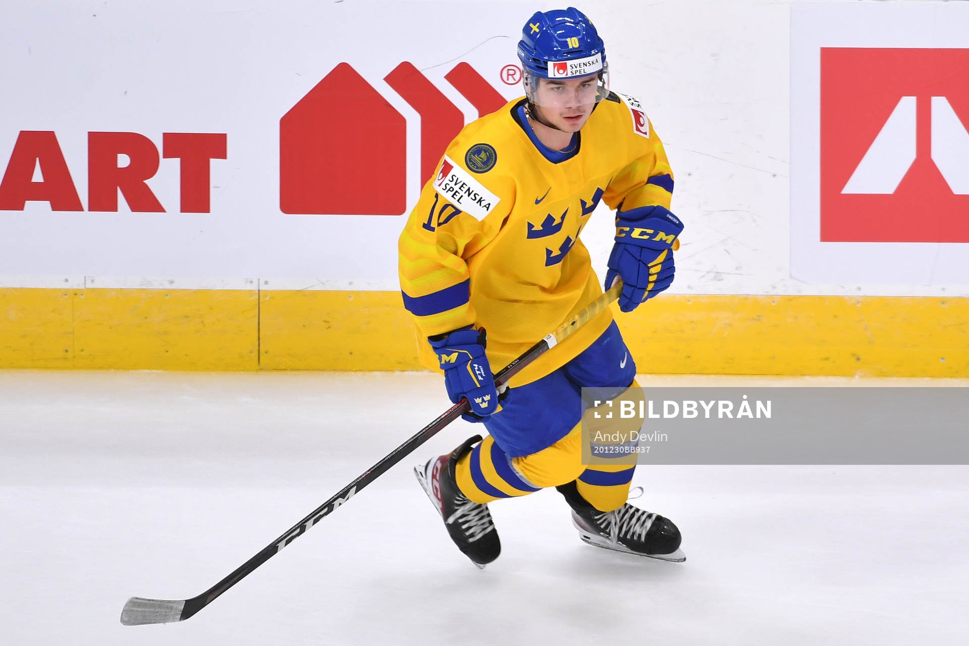Alexander Holtz of Sweden skates