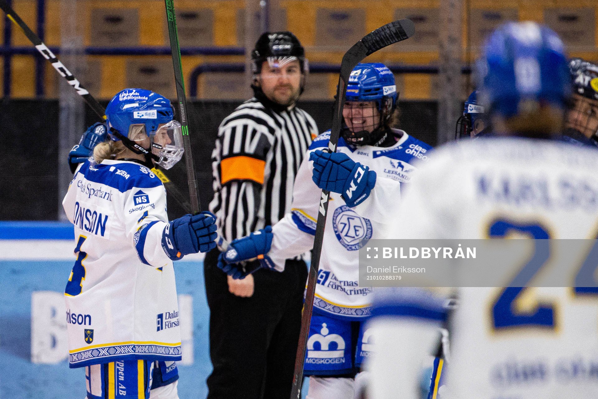 Leksands Wilma Johansson jublar