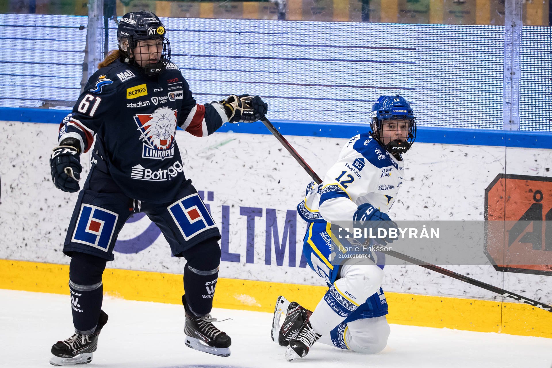 Linköpings Solveig Gisler och Leksands Emelie Berlin