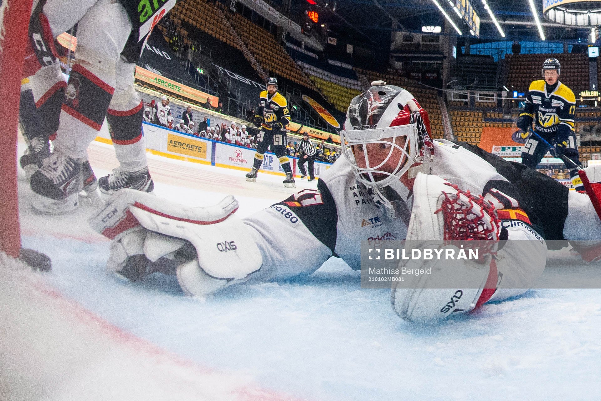 Malmö Redhawks målvakt Lars Volden, Oliver Lauridsen och