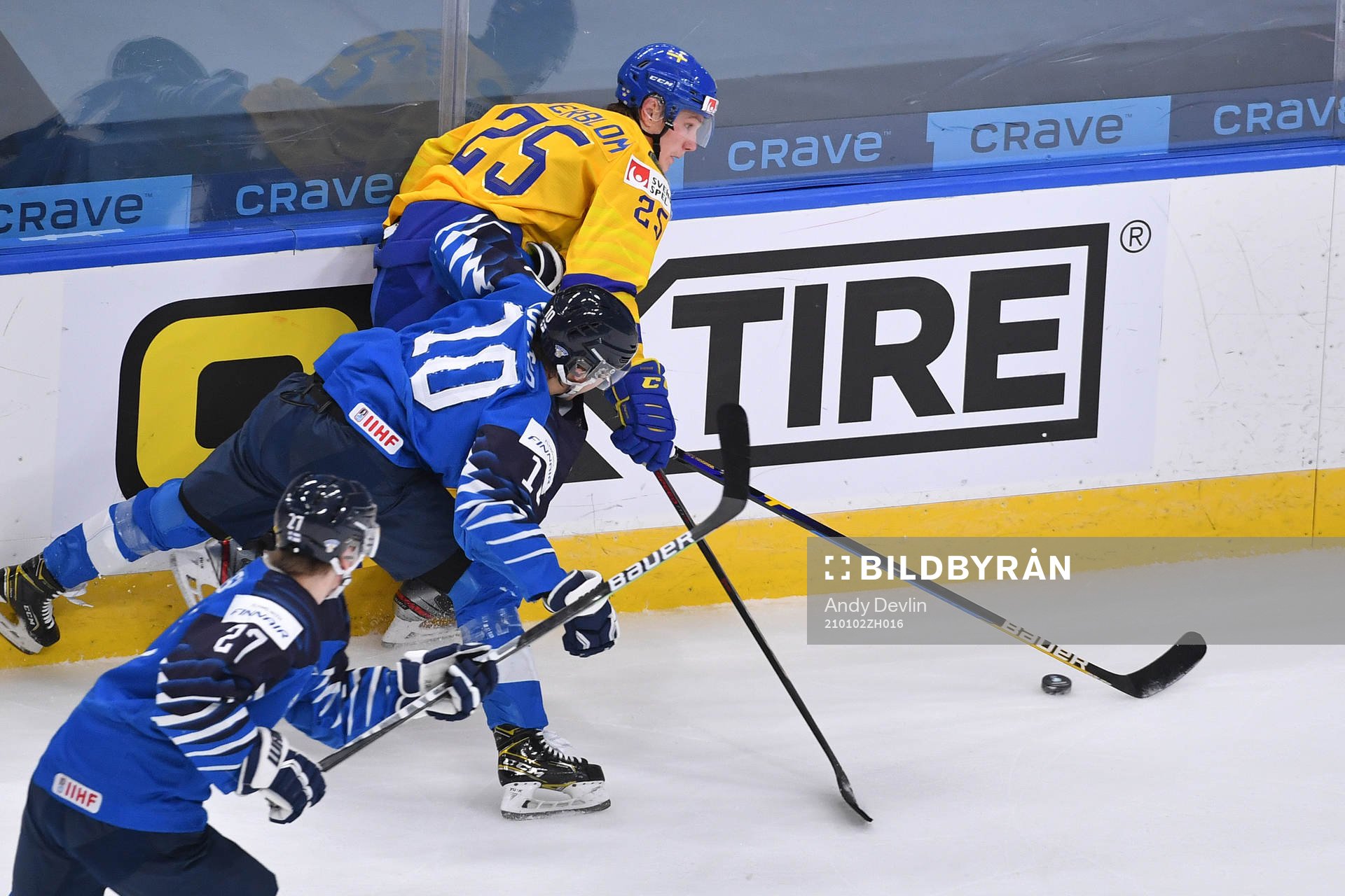 Kasper Puutio of Finland and Elmer Söderblom of Sweden