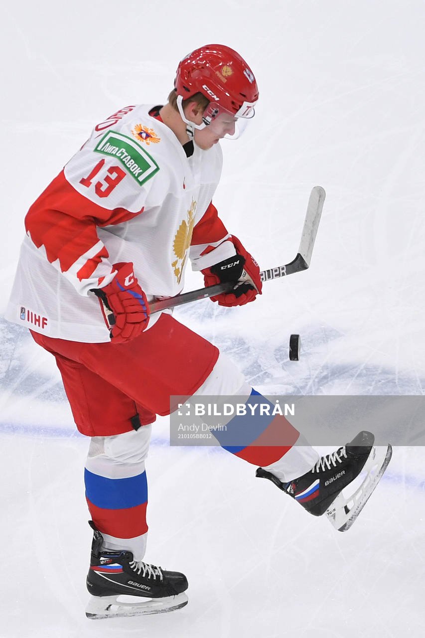 Vasili Ponomaryov of Russia bounces the puck off his foot