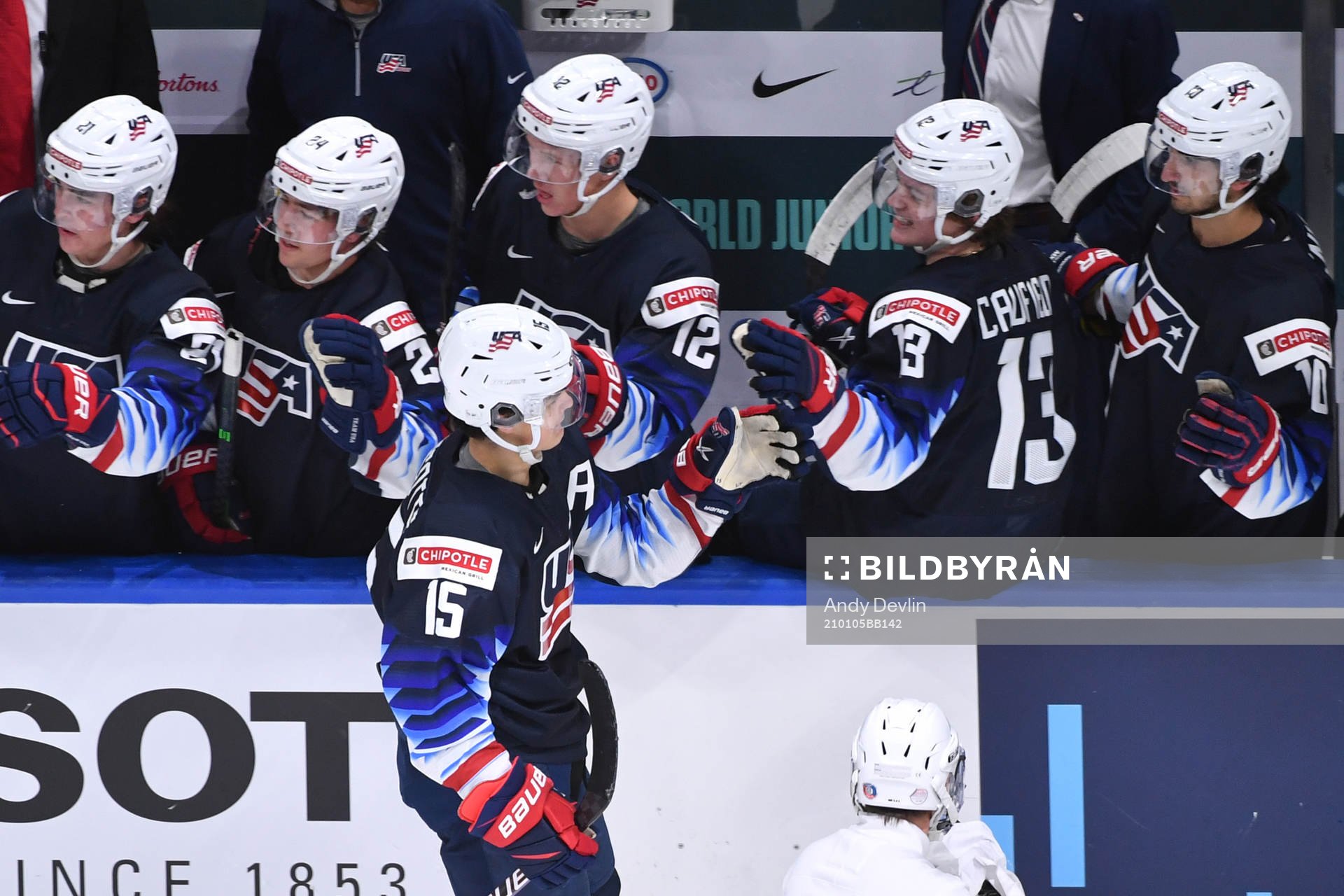 Alex Turcotte of USA celebrates the 1-0 goal