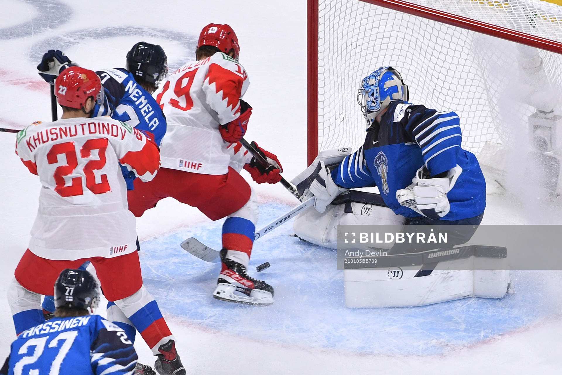 Kari Piiroinen of Finland makes a save